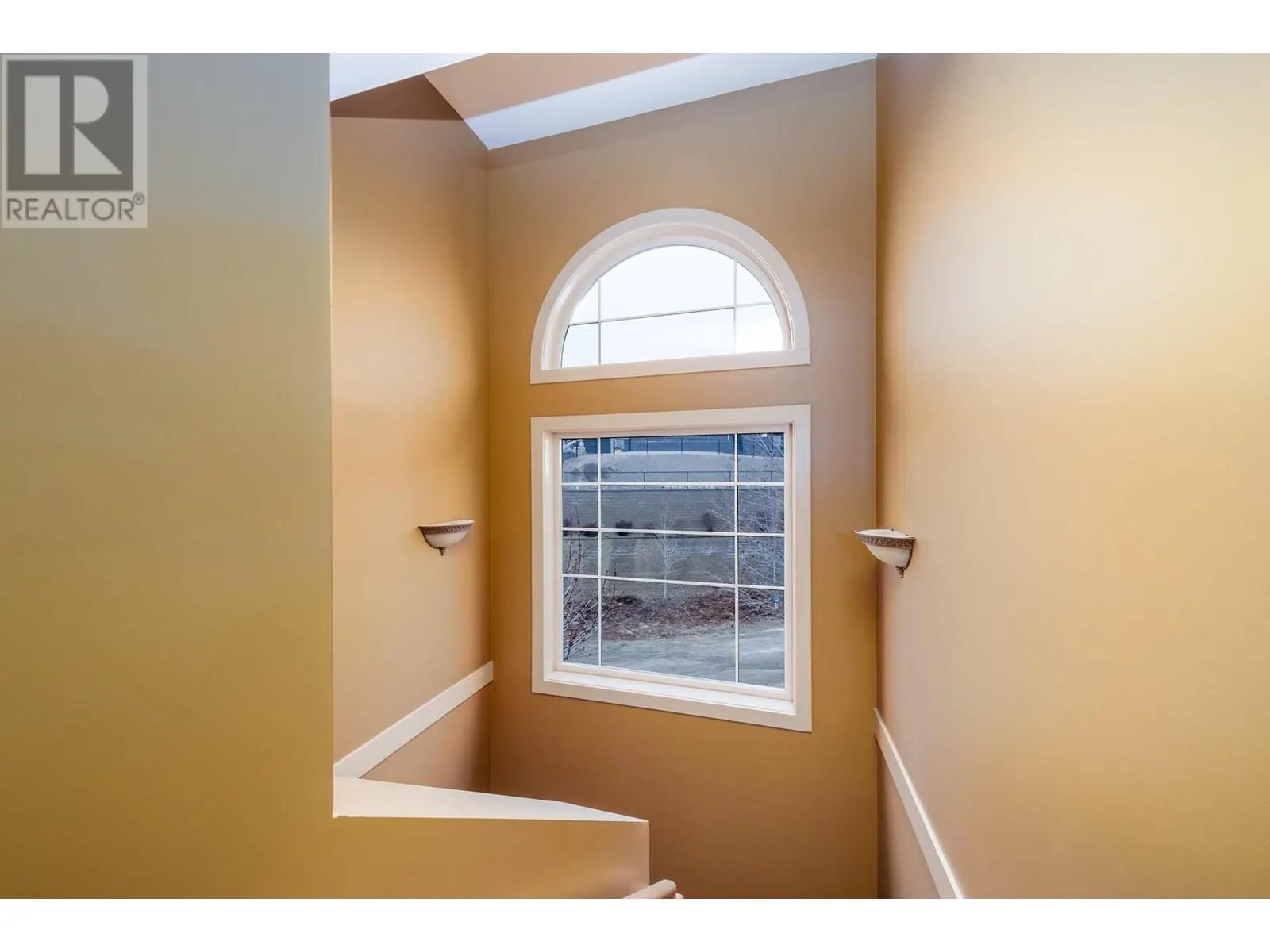 1795 Country Club Drive Unit# 229