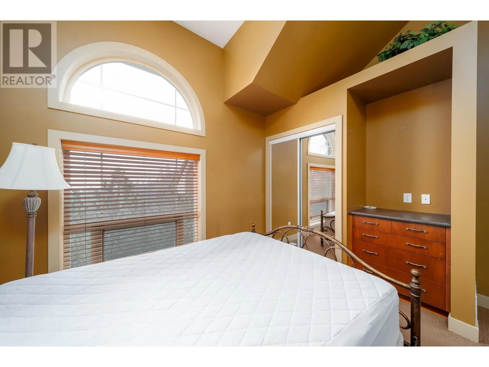 1795 Country Club Drive Unit# 229