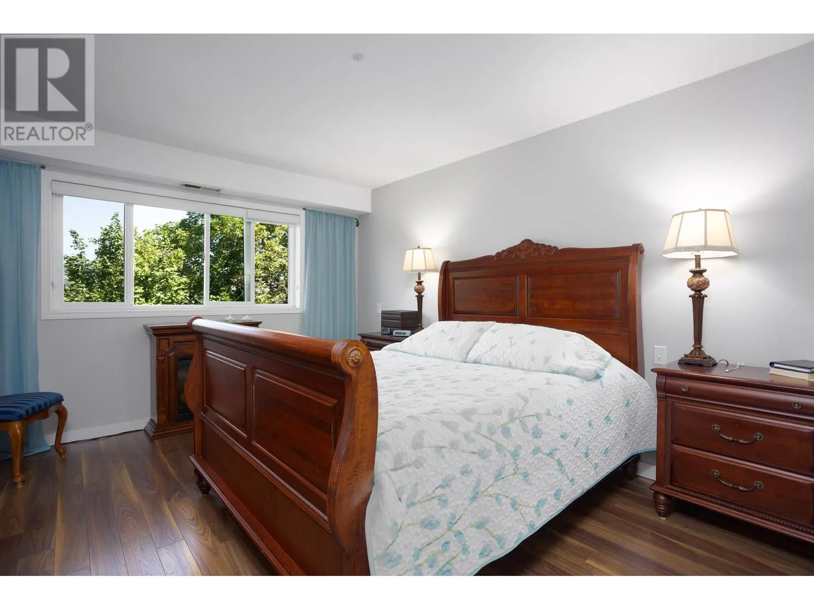 1045 Sutherland Avenue Unit# 315A