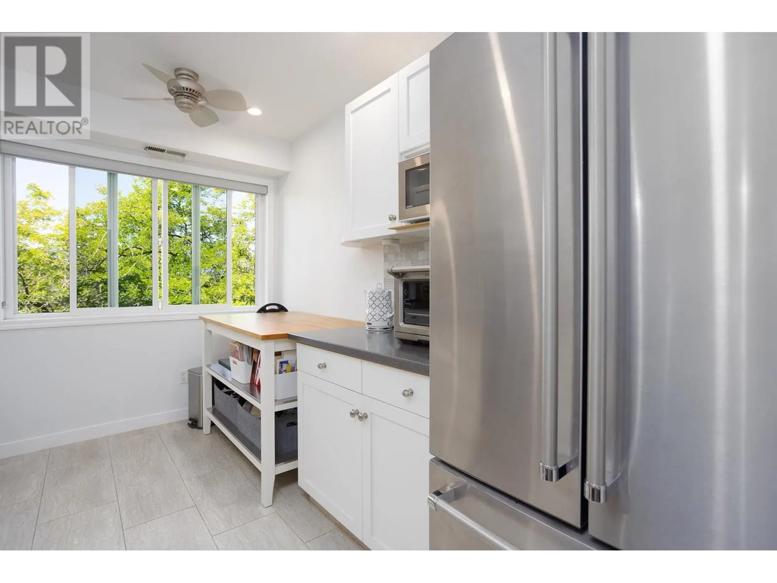1045 Sutherland Avenue Unit# 315A