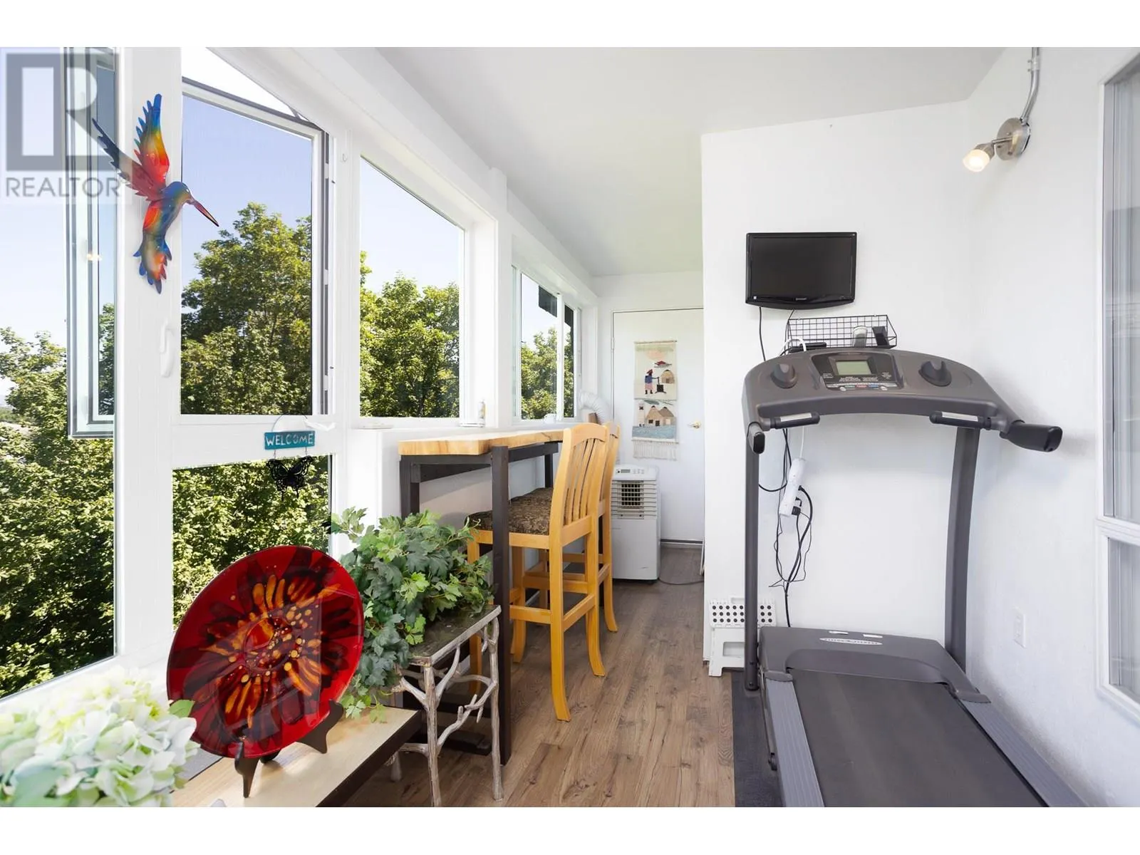 1045 Sutherland Avenue Unit# 315A