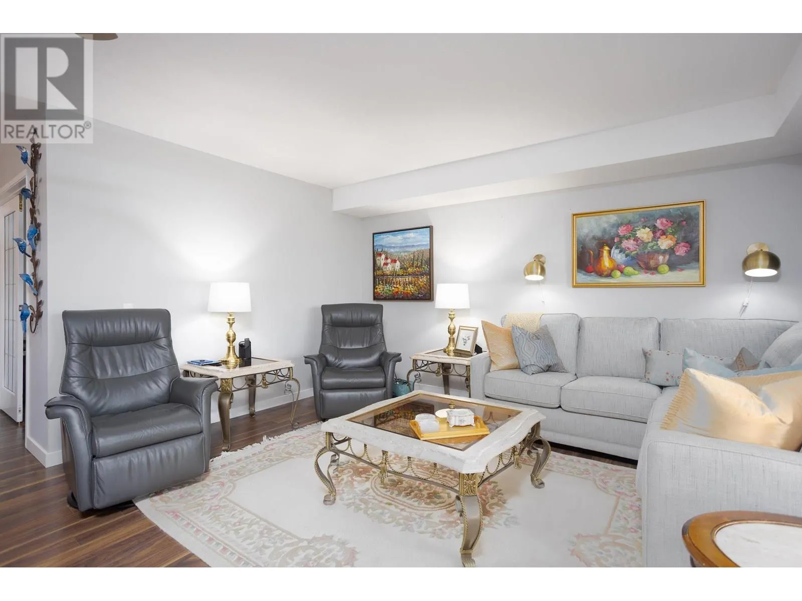 1045 Sutherland Avenue Unit# 315A