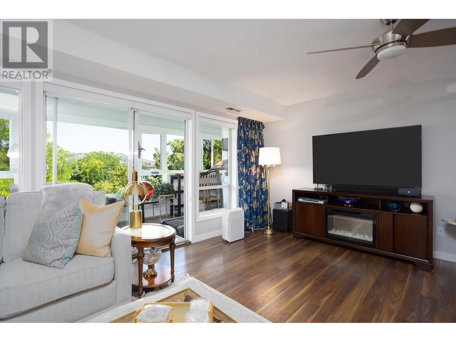 1045 Sutherland Avenue Unit# 315A
