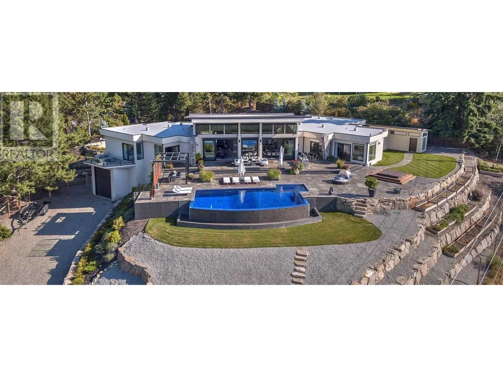 4920 Chute Lake Road