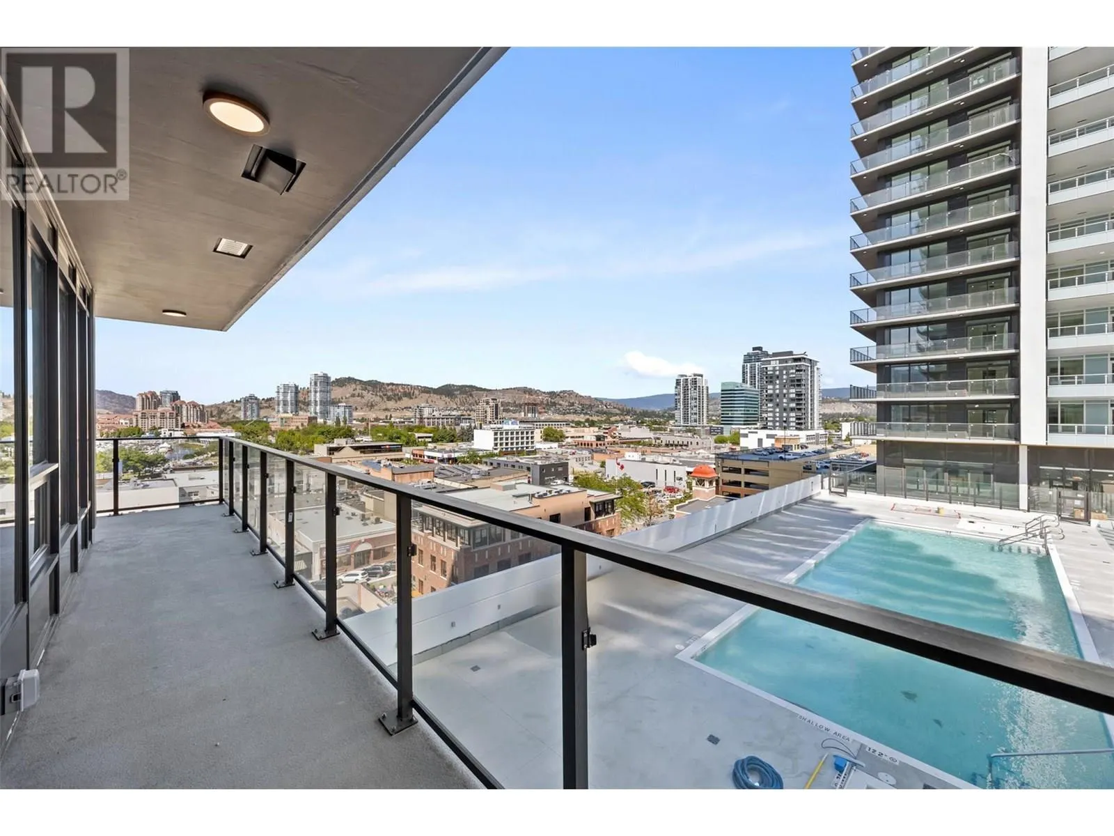 238 Leon Avenue Unit# 702