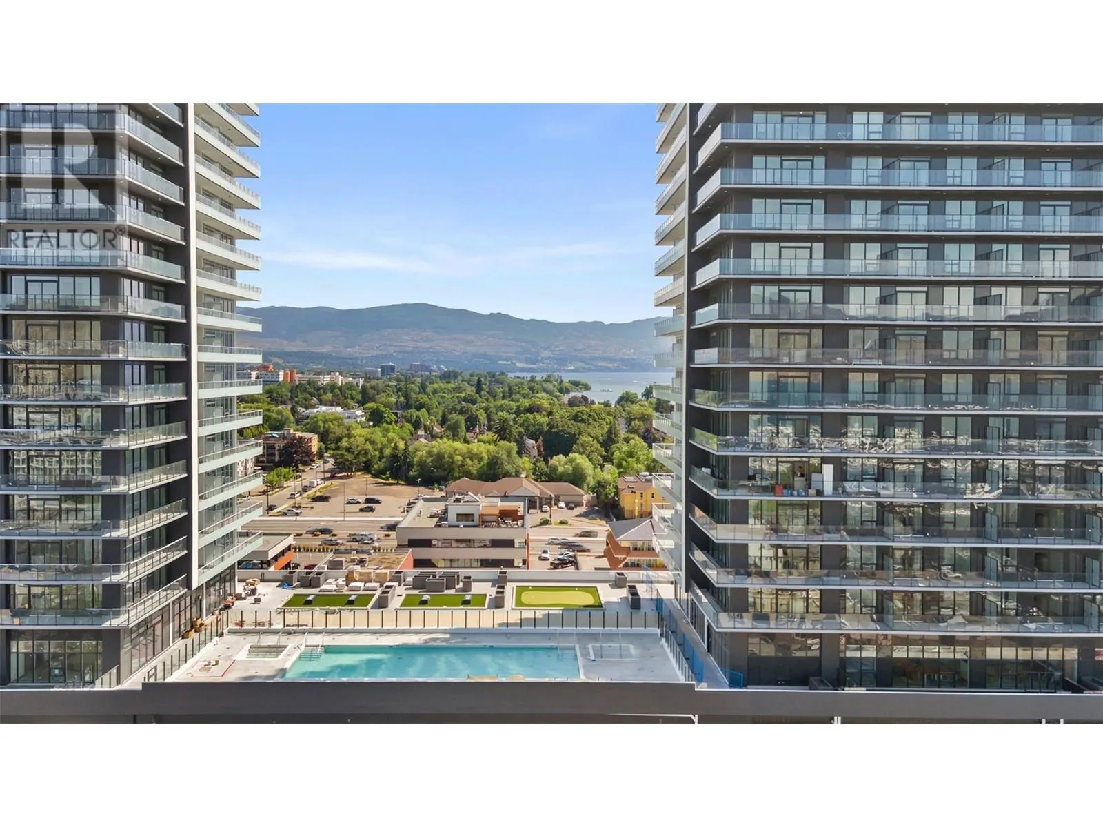 238 Leon Avenue Unit# 702