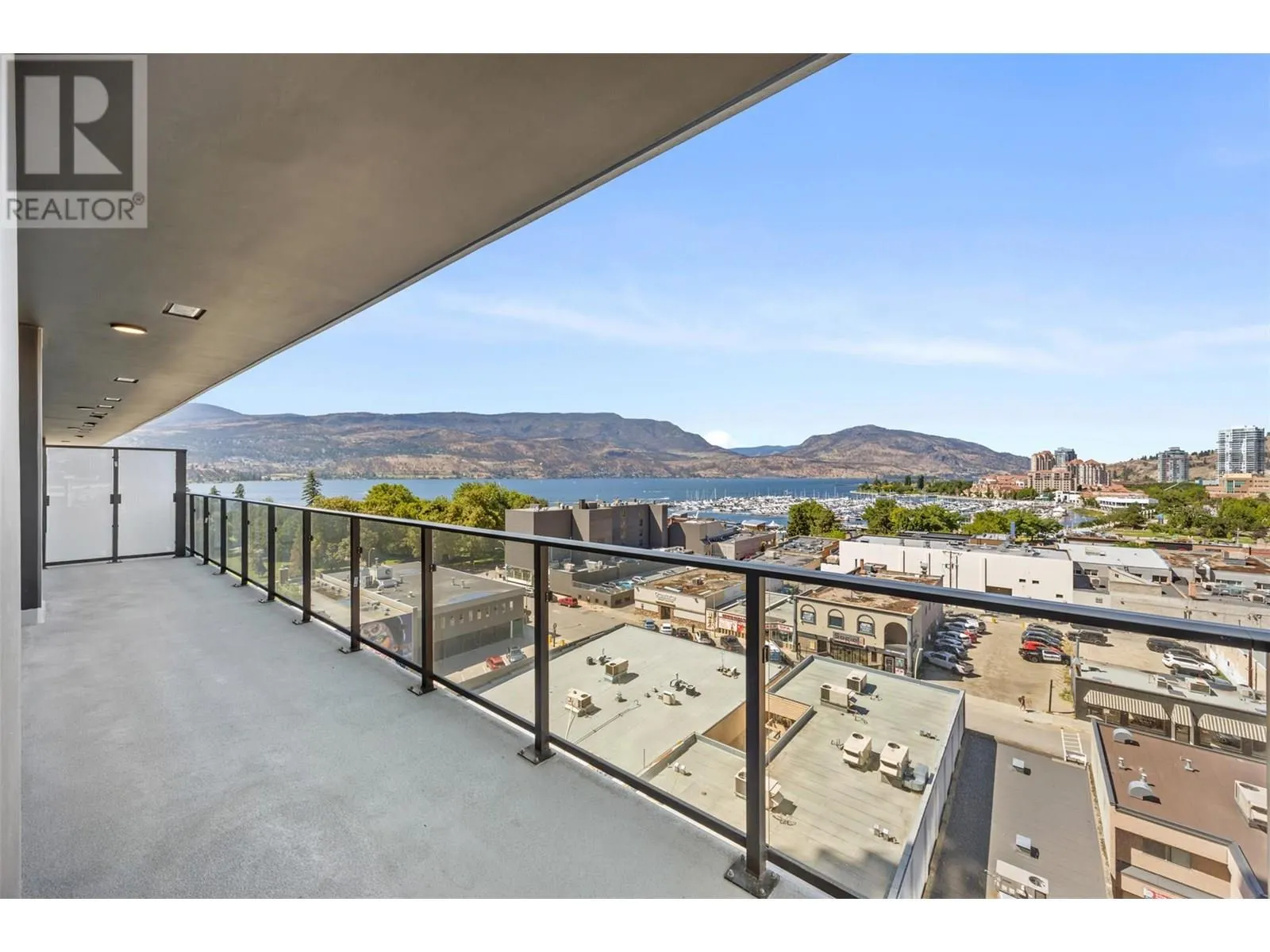 238 Leon Avenue Unit# 702