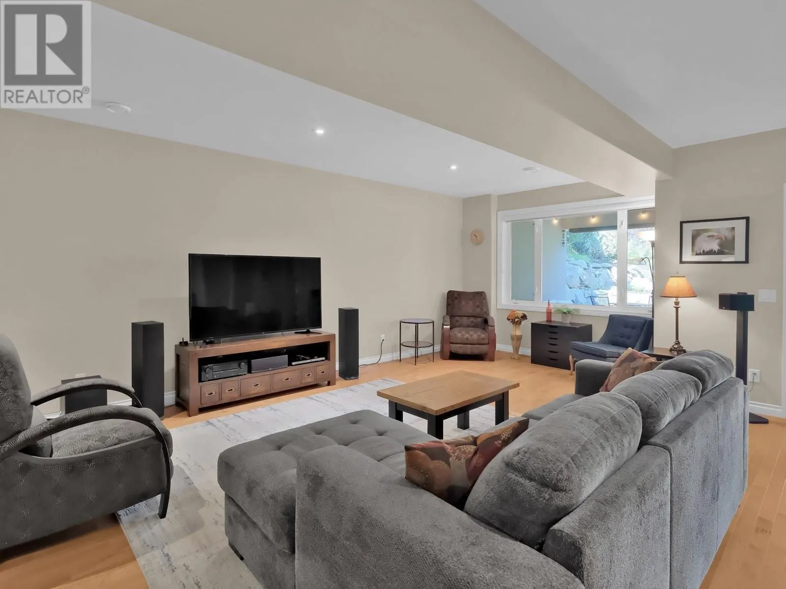 4432 Gallaghers Forest S