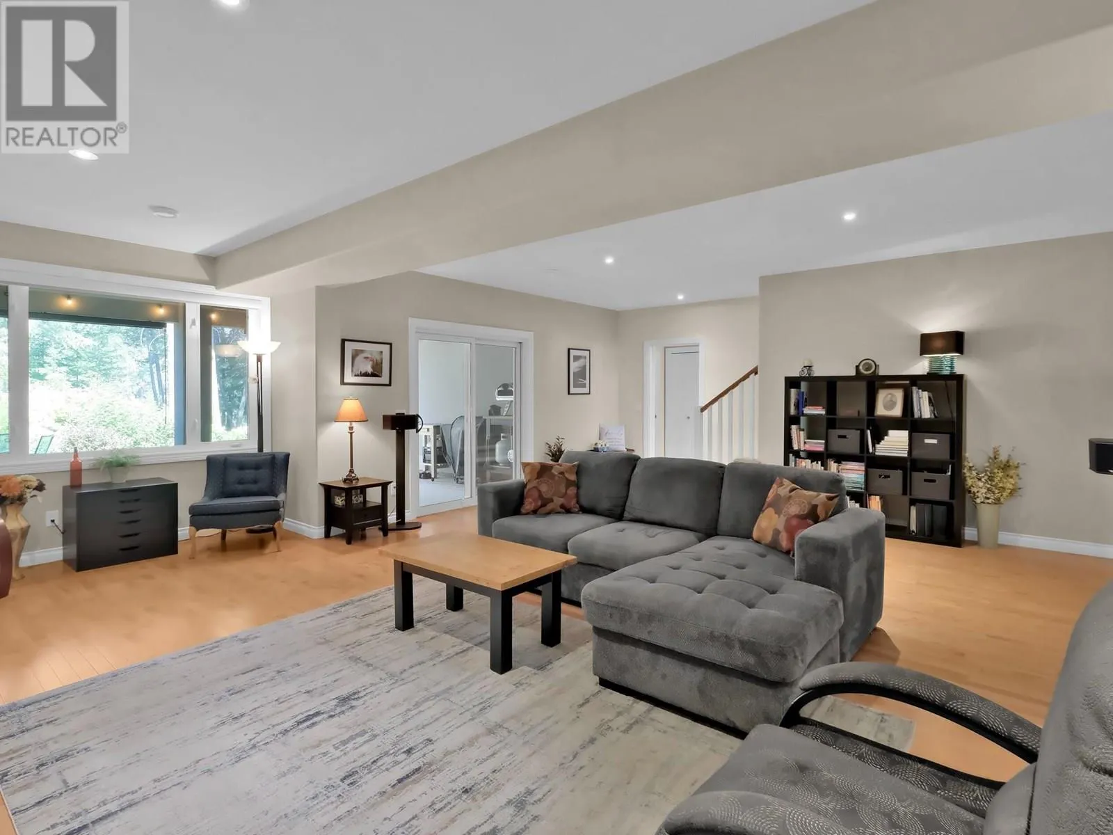 4432 Gallaghers Forest S