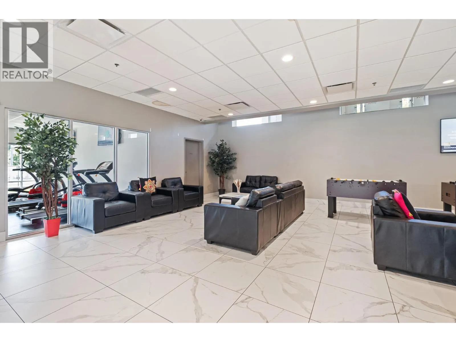 925 Leon Avenue Unit# 311