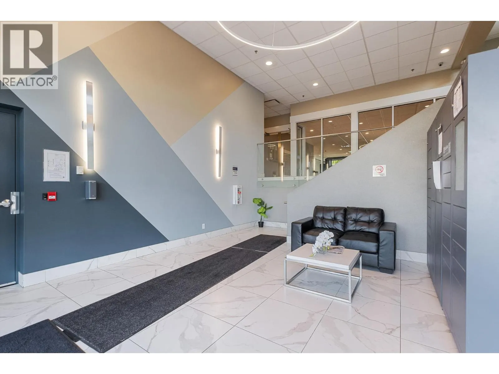 925 Leon Avenue Unit# 311