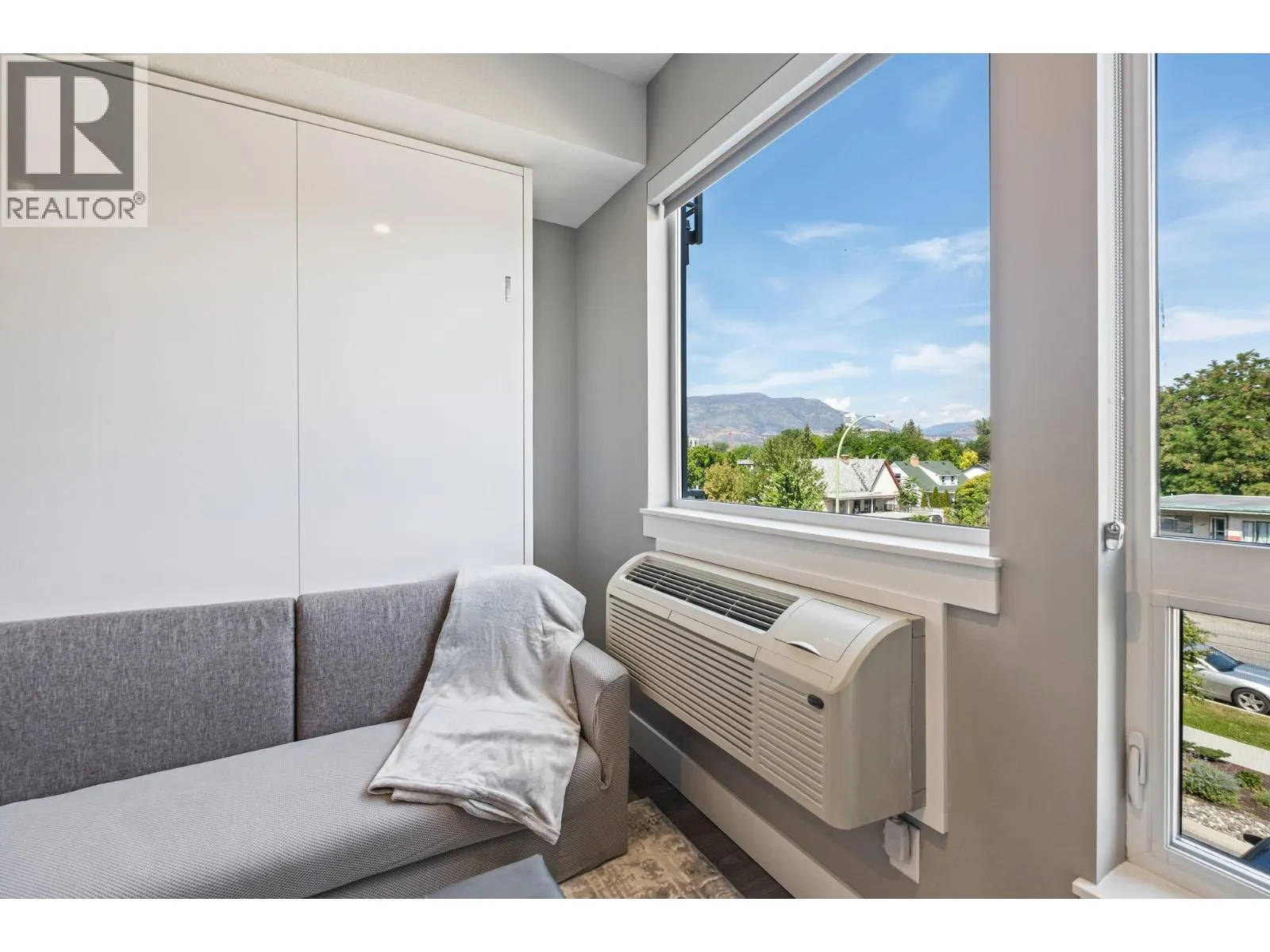 925 Leon Avenue Unit# 311