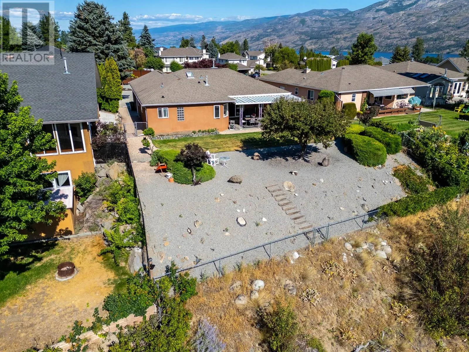 3786 Inglis Place