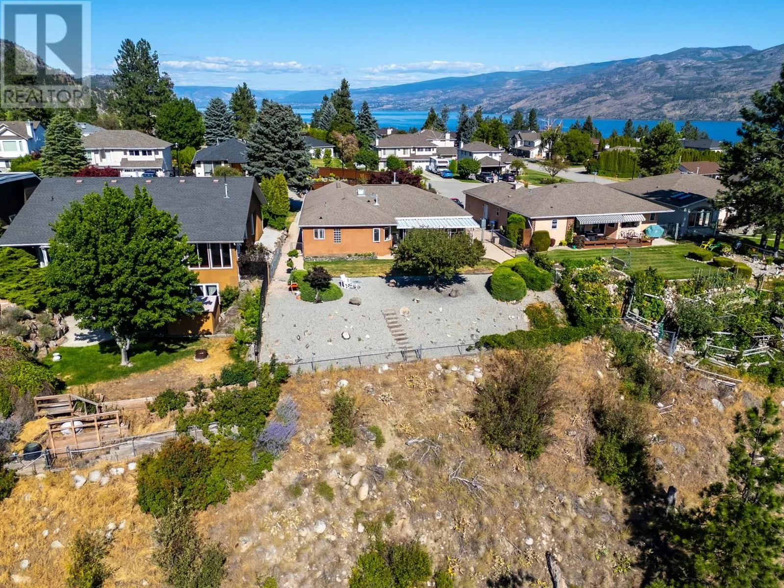 3786 Inglis Place