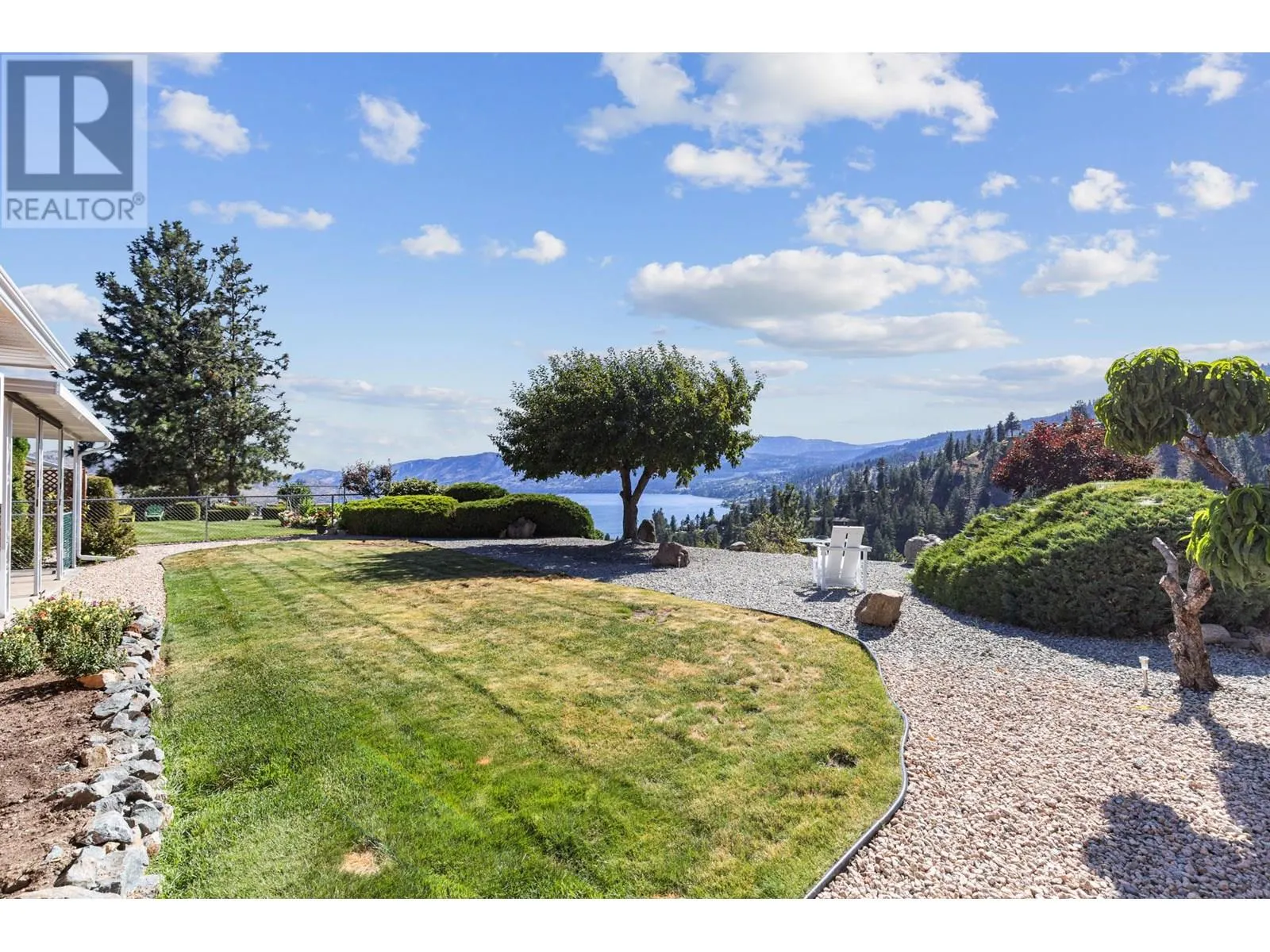 3786 Inglis Place