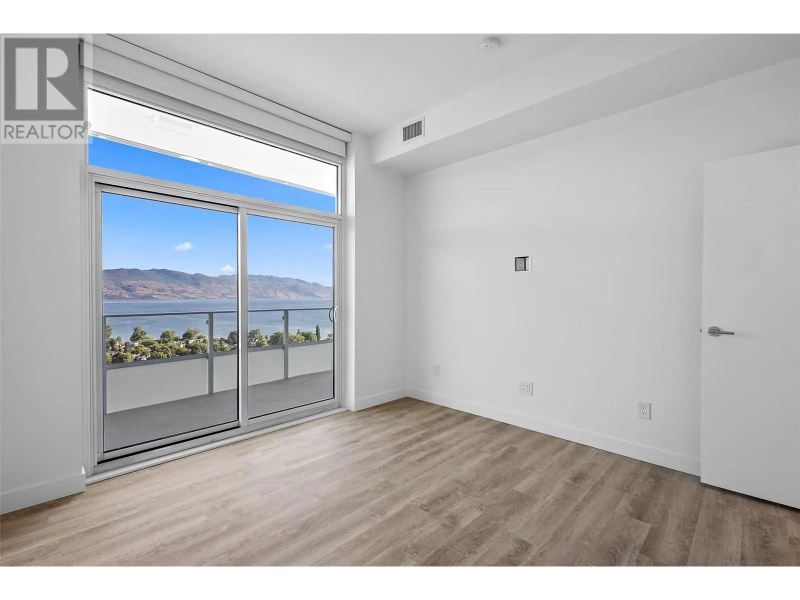 238 Leon Avenue Unit# 2207