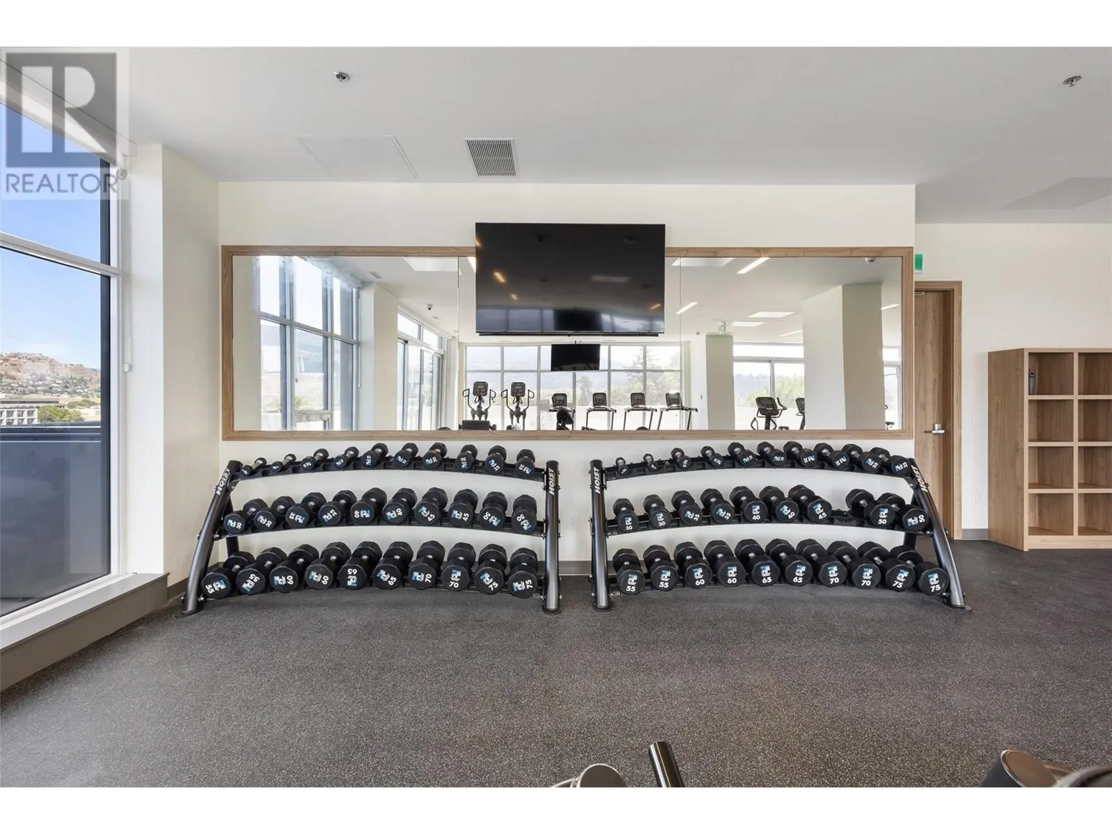 238 Leon Avenue Unit# 2207