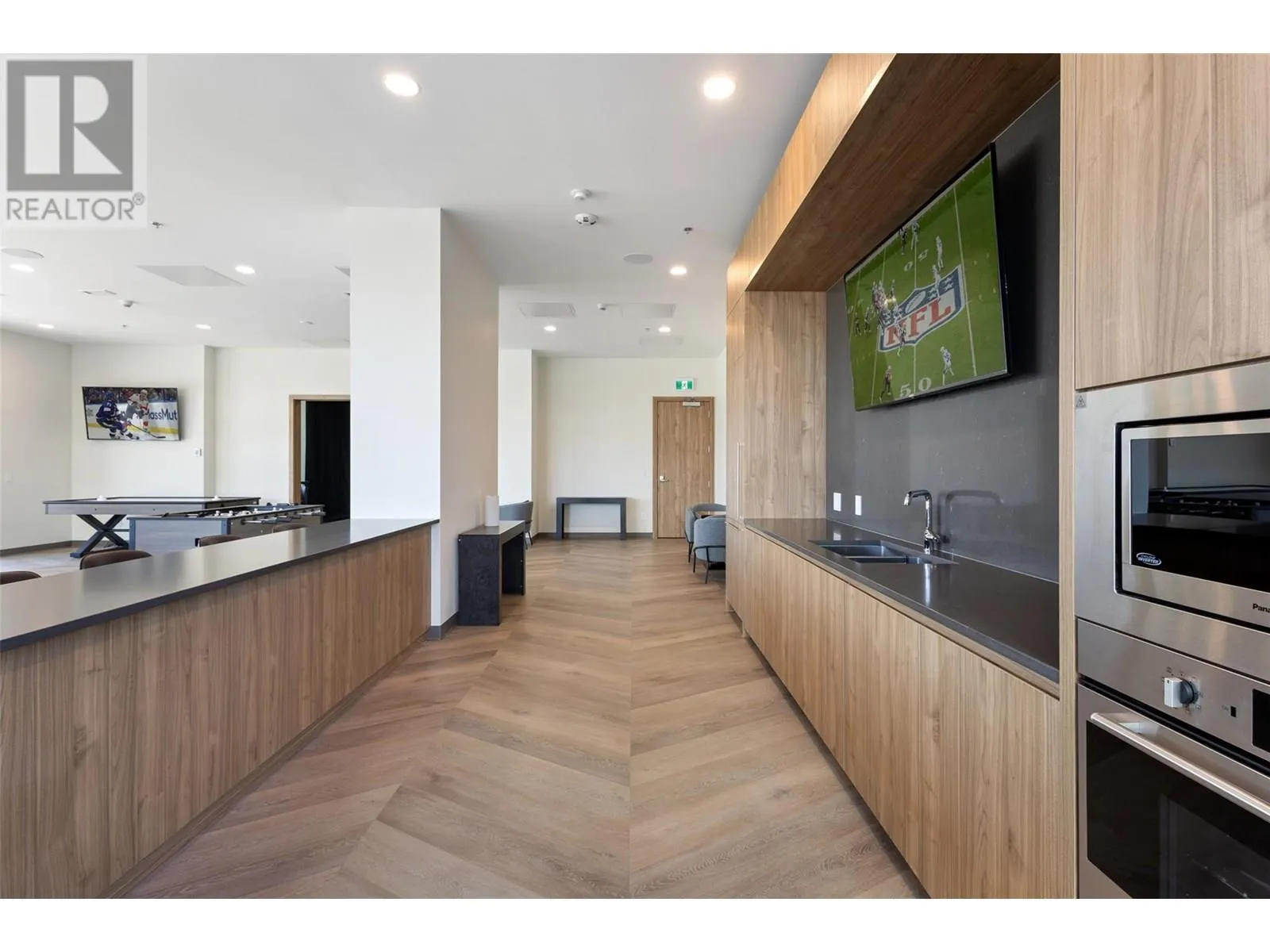 238 Leon Avenue Unit# 2207