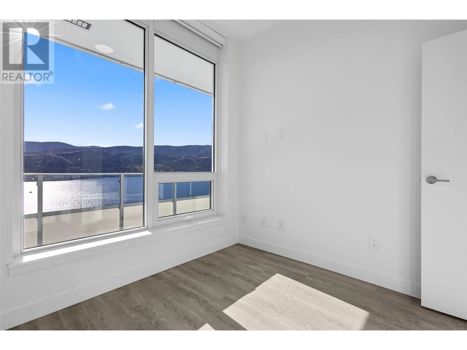 238 Leon Avenue Unit# 2207