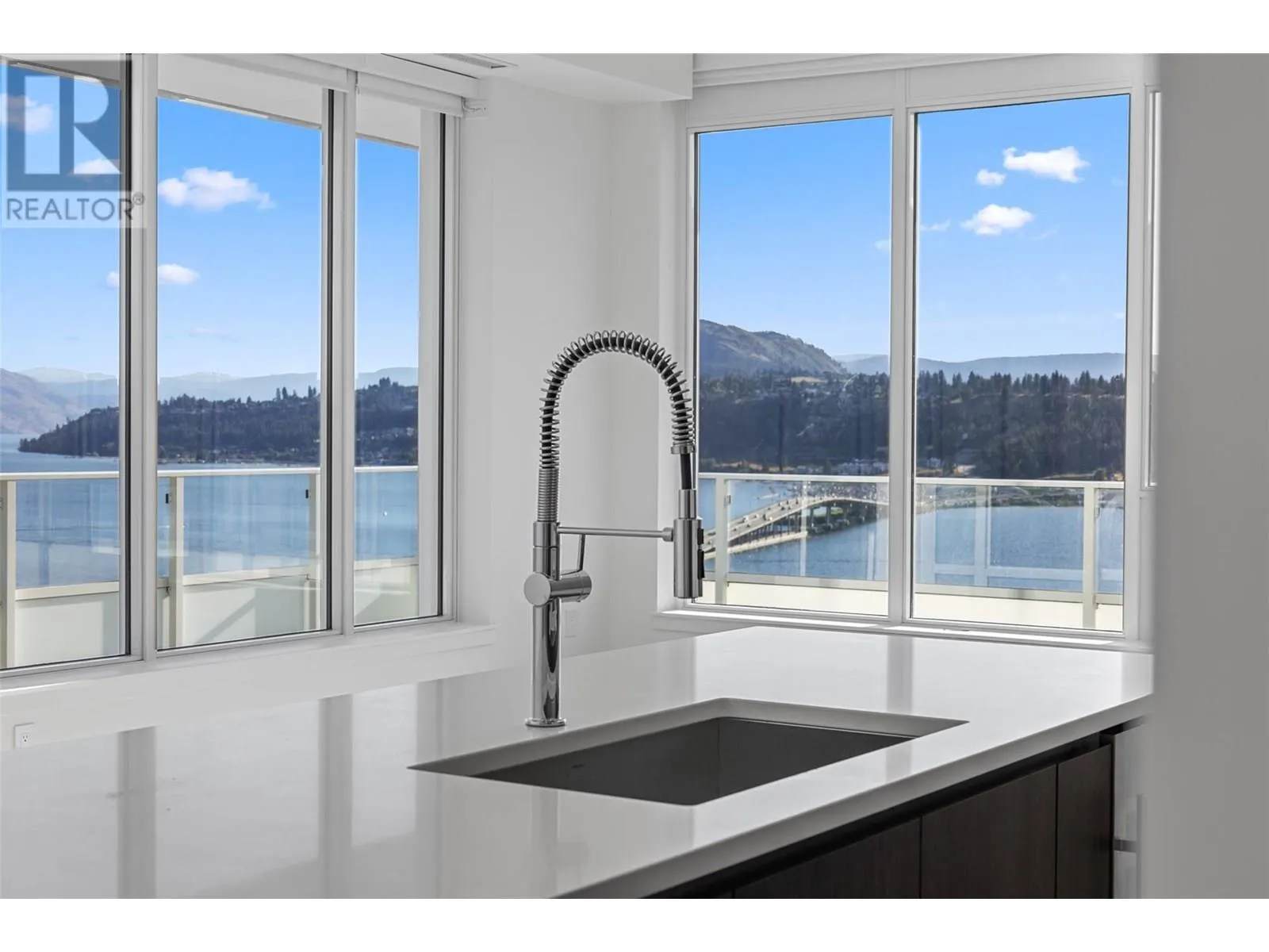 238 Leon Avenue Unit# 2207