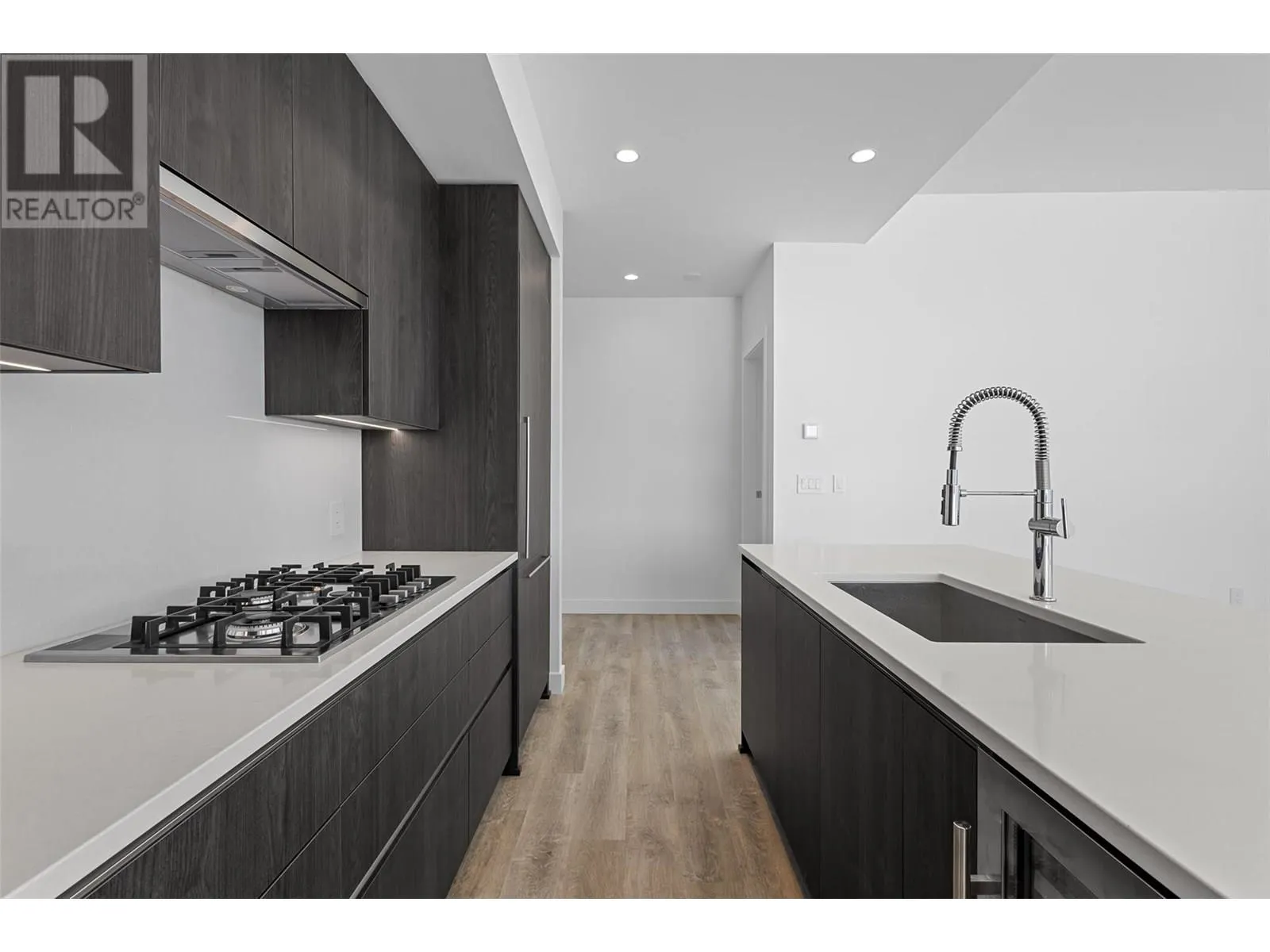 238 Leon Avenue Unit# 2207