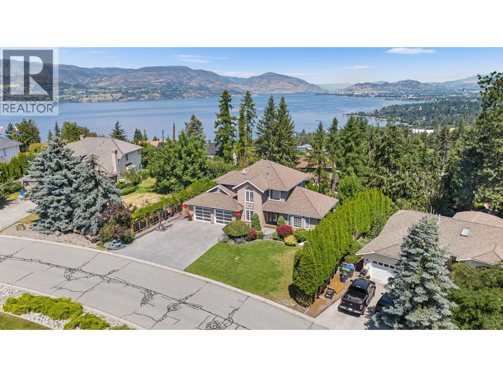 409 Curlew Drive