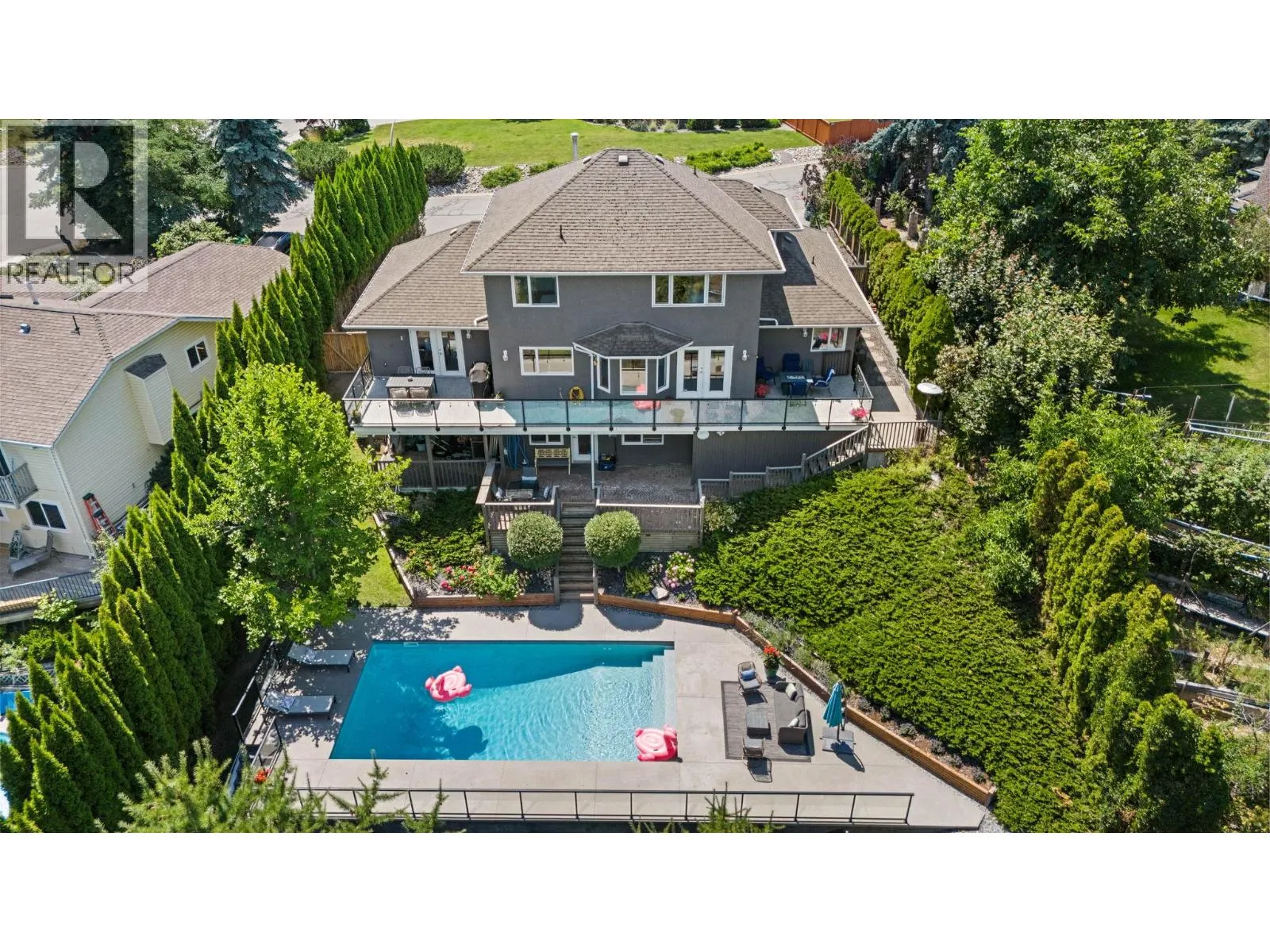 409 Curlew Drive