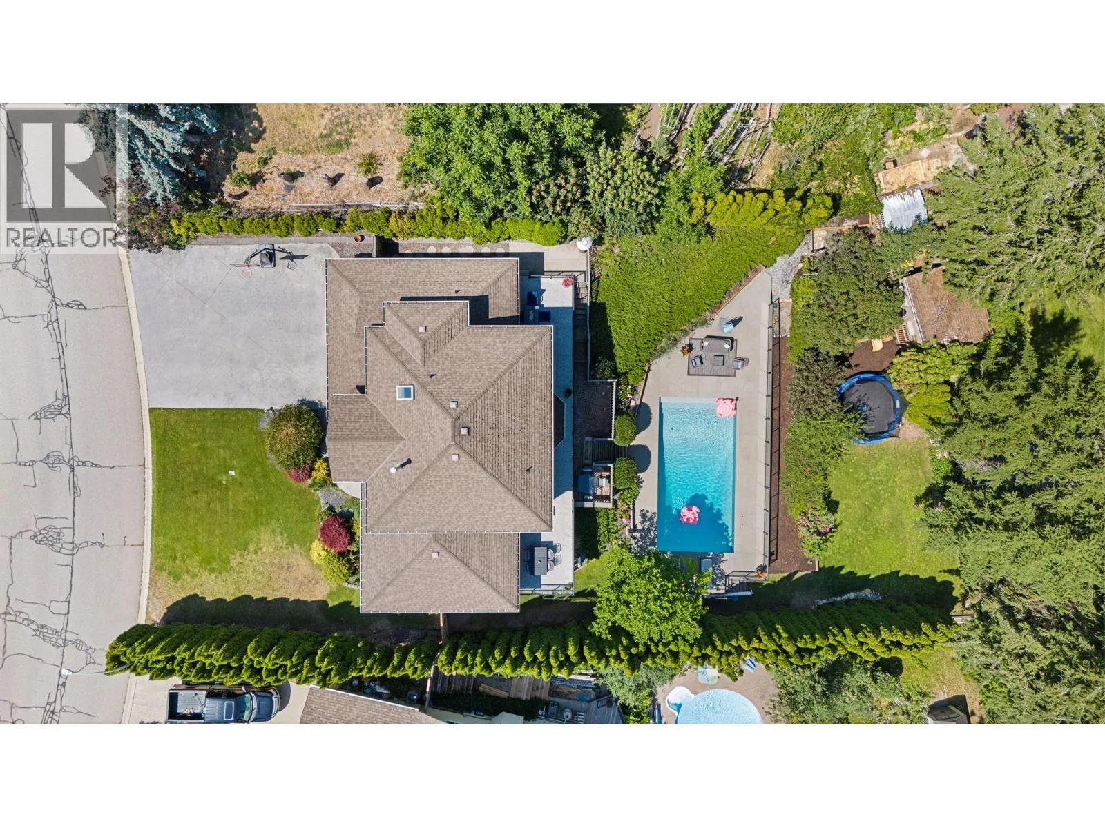 409 Curlew Drive