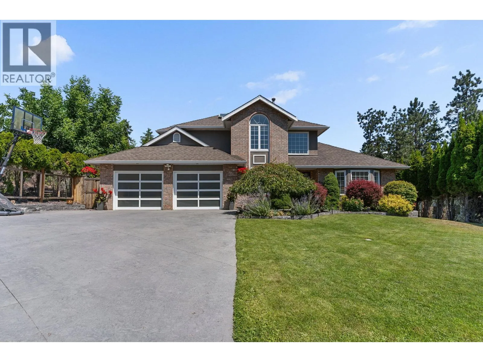 409 Curlew Drive