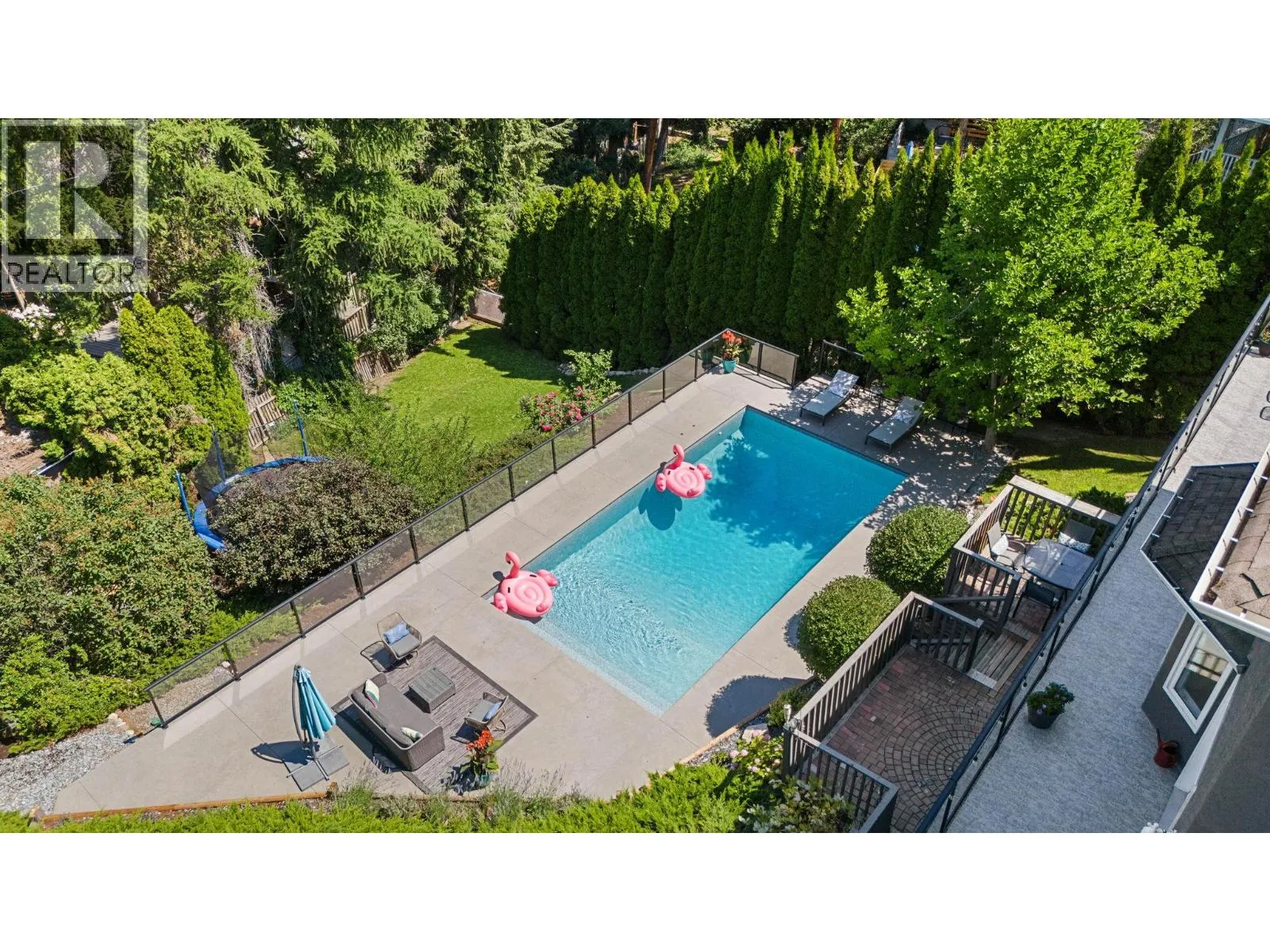 409 Curlew Drive