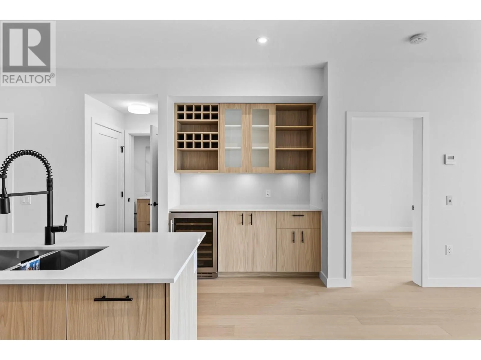 9654 Benchland Drive Unit# 409