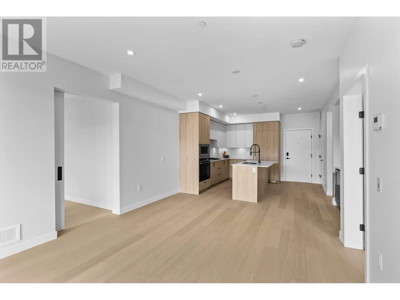 9654 Benchland Drive Unit# 409