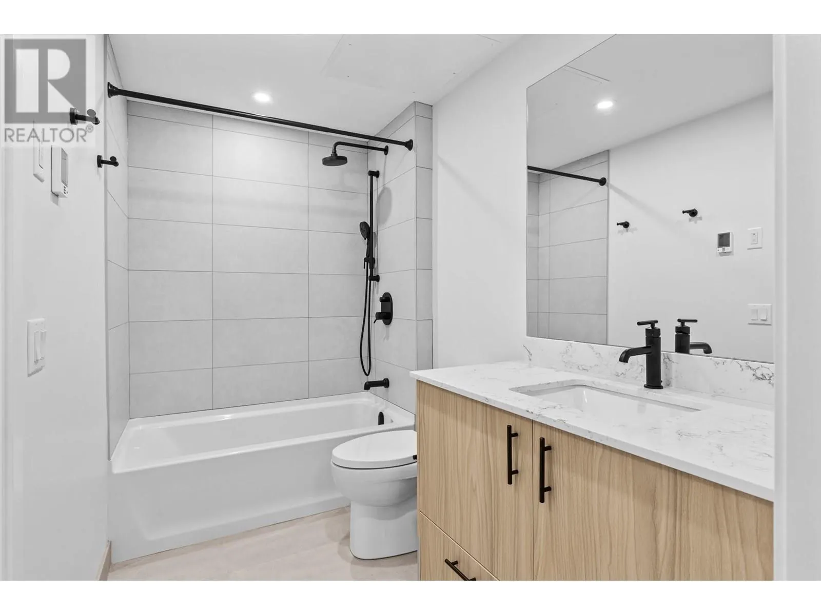 9654 Benchland Drive Unit# 409