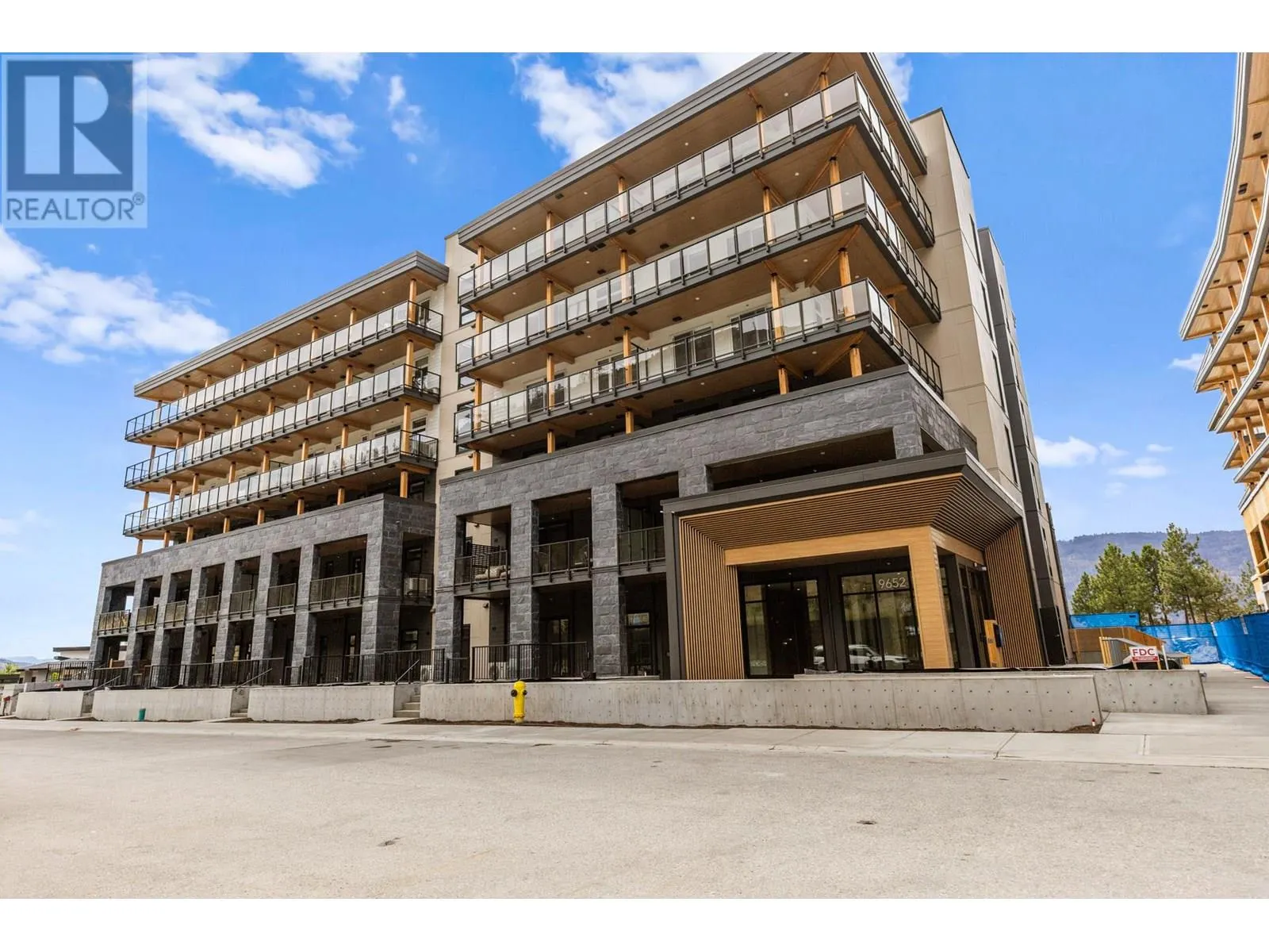 9654 Benchland Drive Unit# 409
