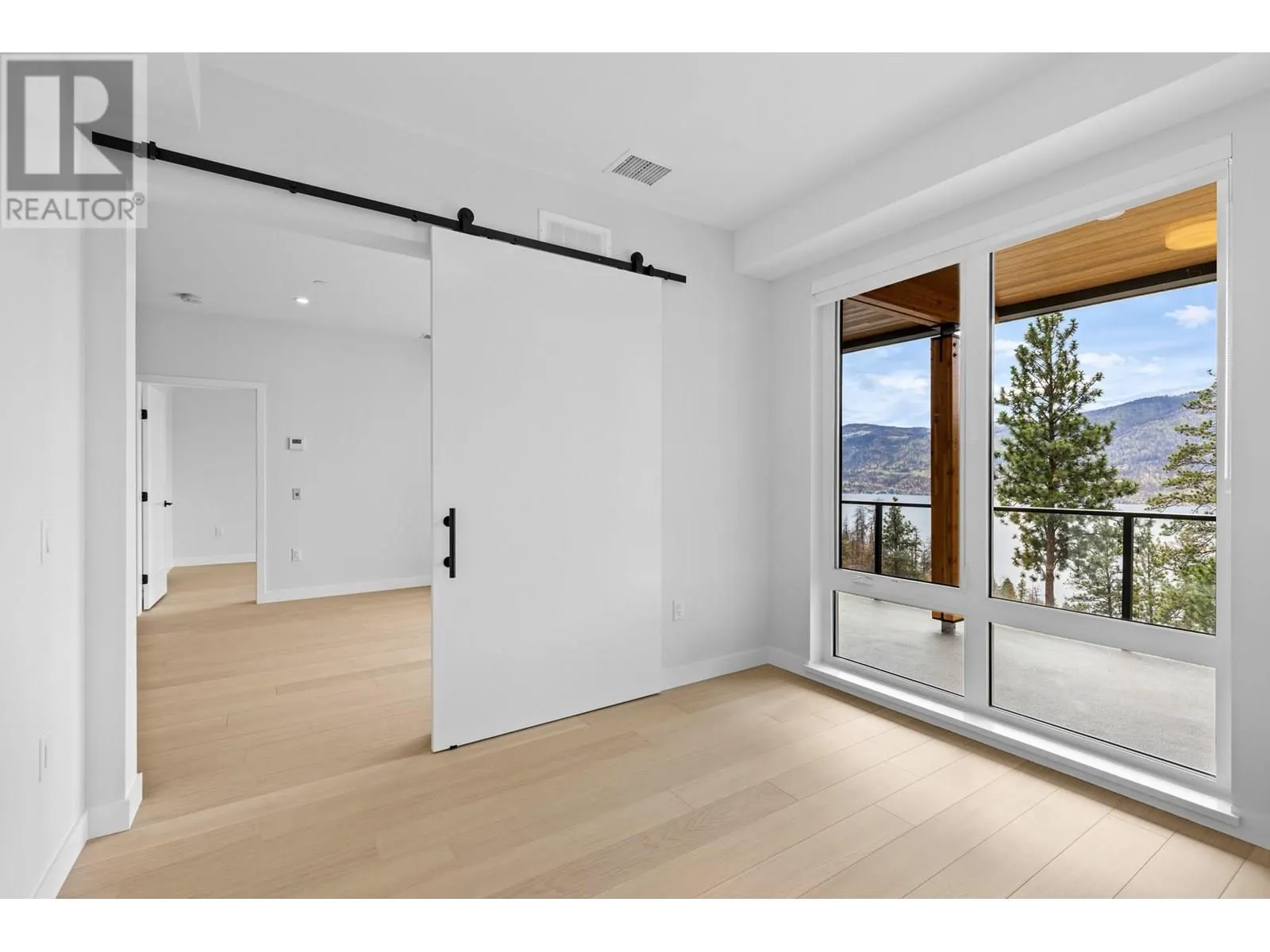 9654 Benchland Drive Unit# 409