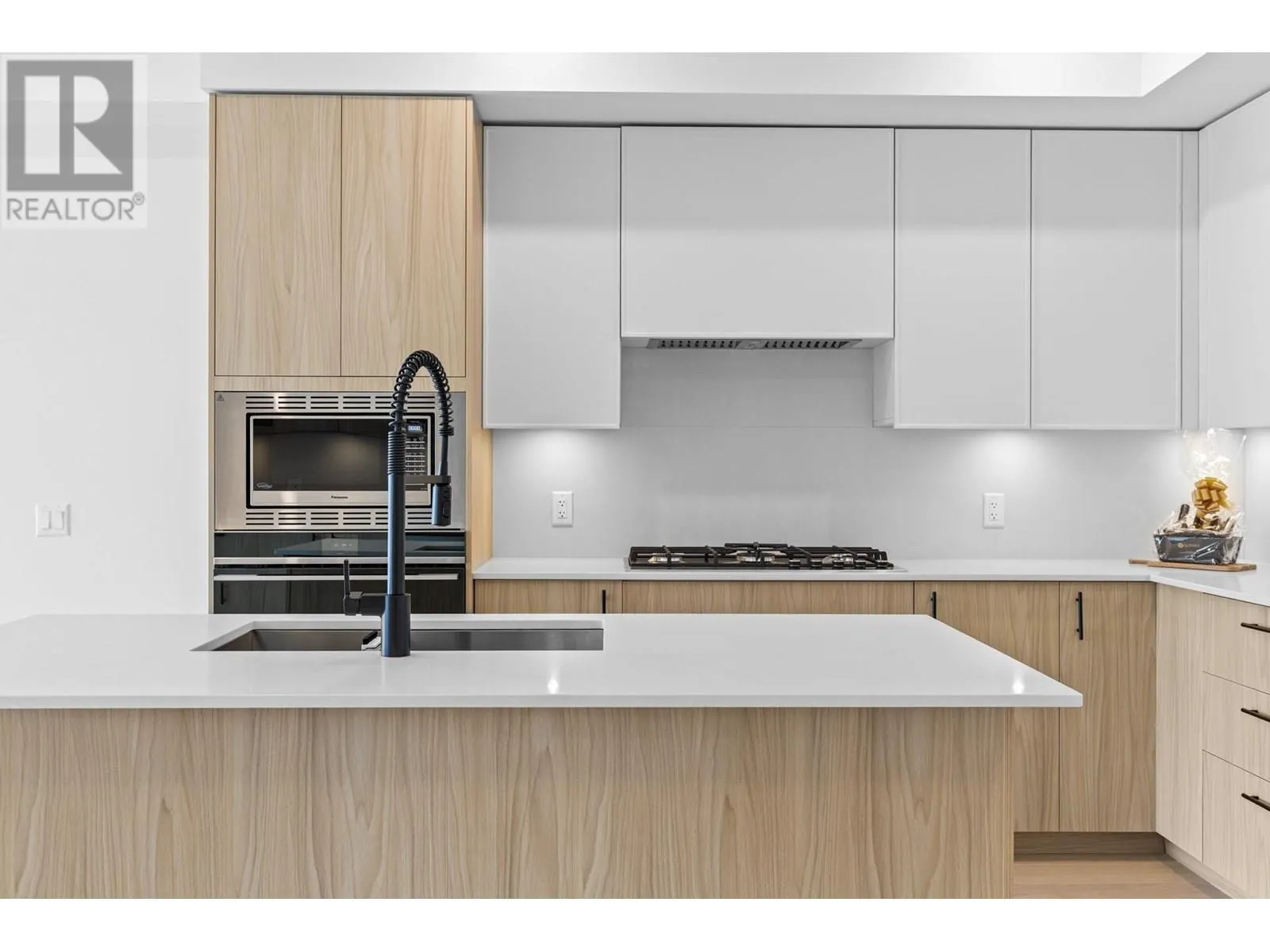 9654 Benchland Drive Unit# 409
