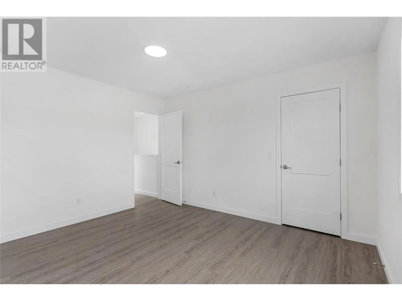 685 BOYNTON Place Unit# 6