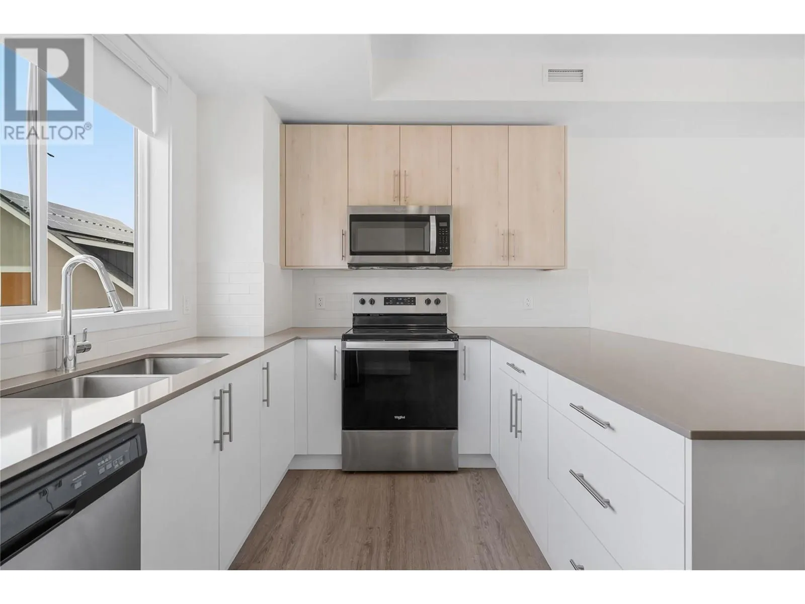 685 BOYNTON Place Unit# 6