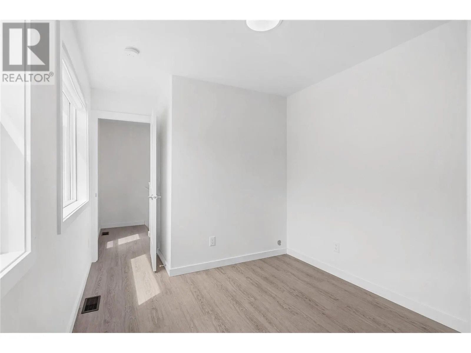 685 BOYNTON Place Unit# 6