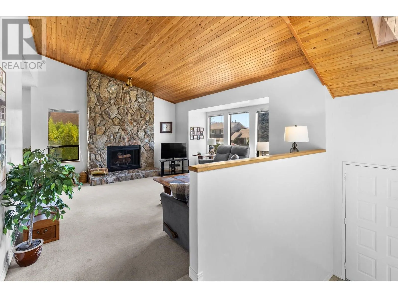 3202 Sunset Place