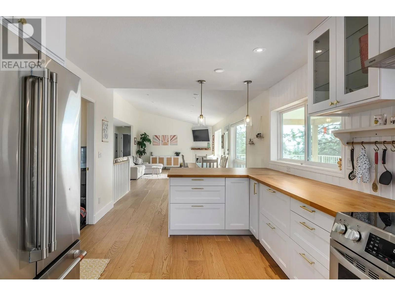 4607 Ponderosa Drive