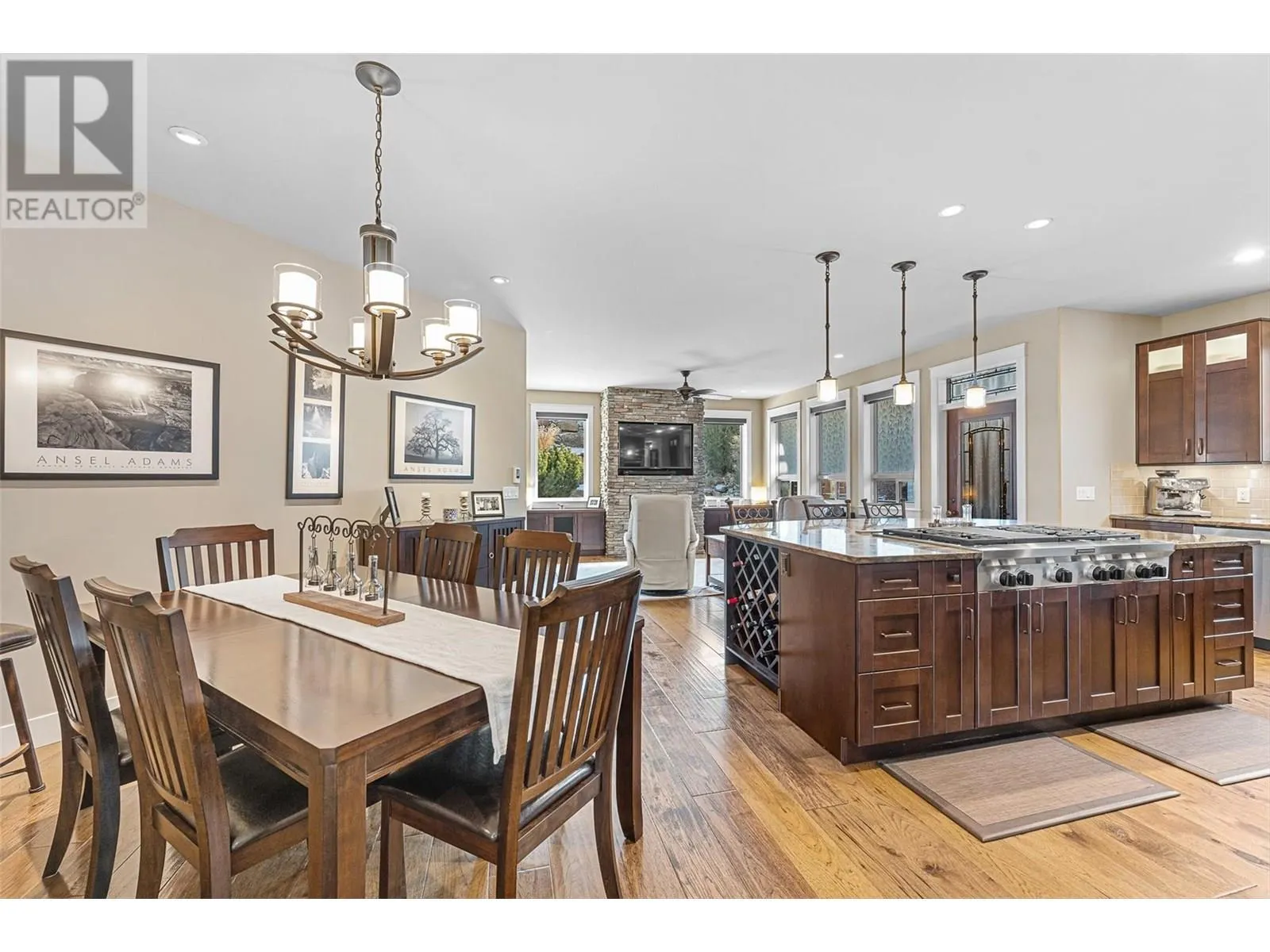 5090 Twinflower Crescent