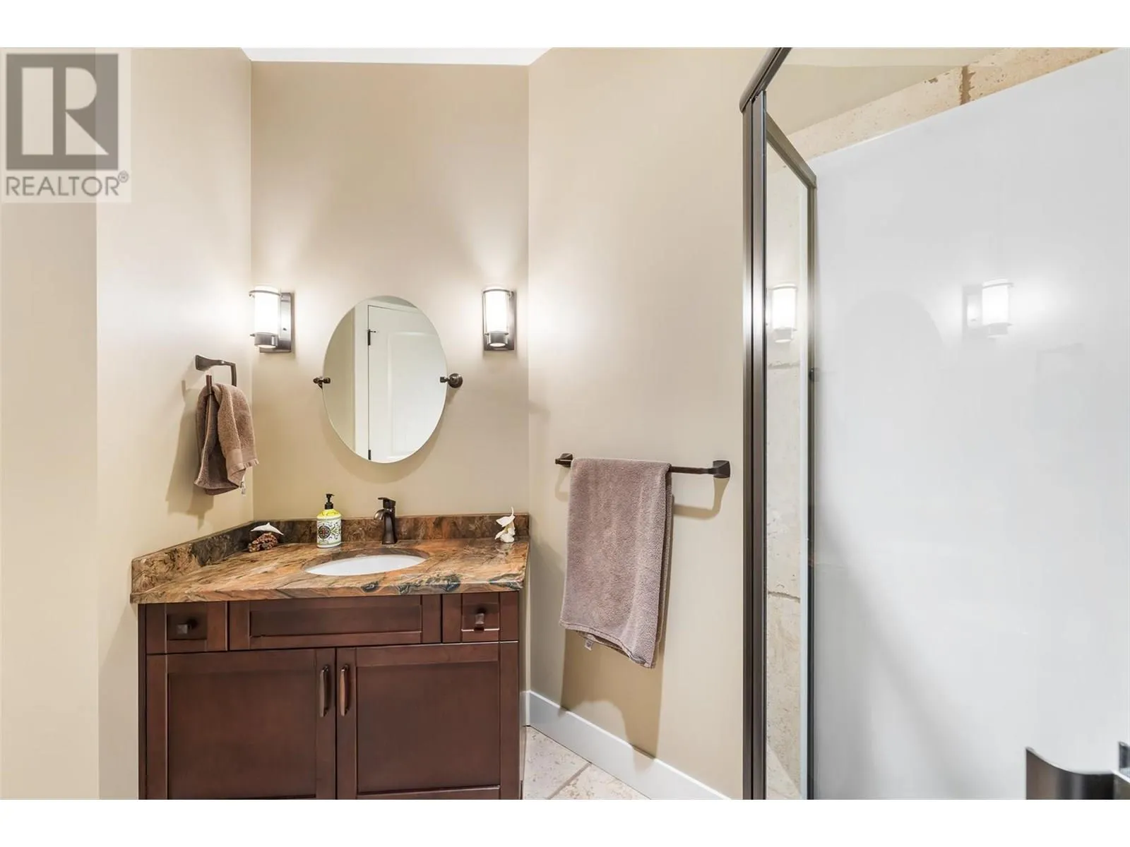 5090 Twinflower Crescent