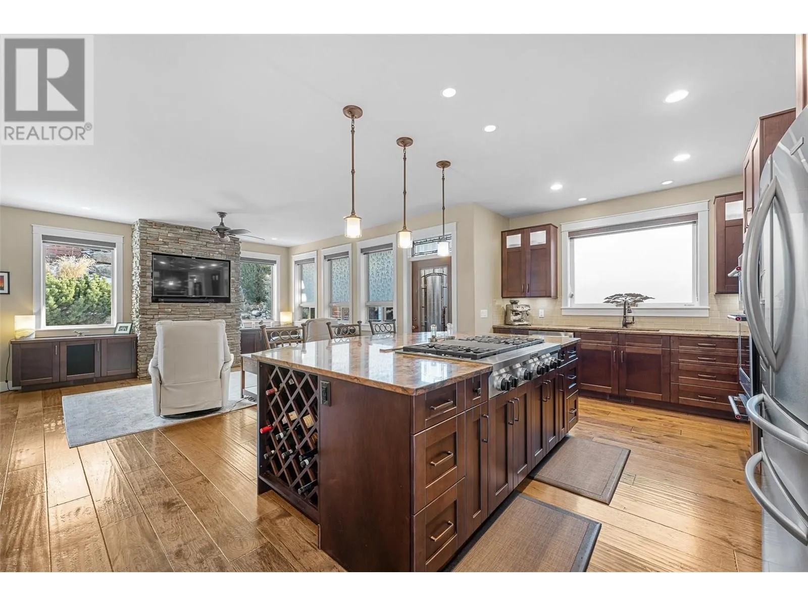 5090 Twinflower Crescent