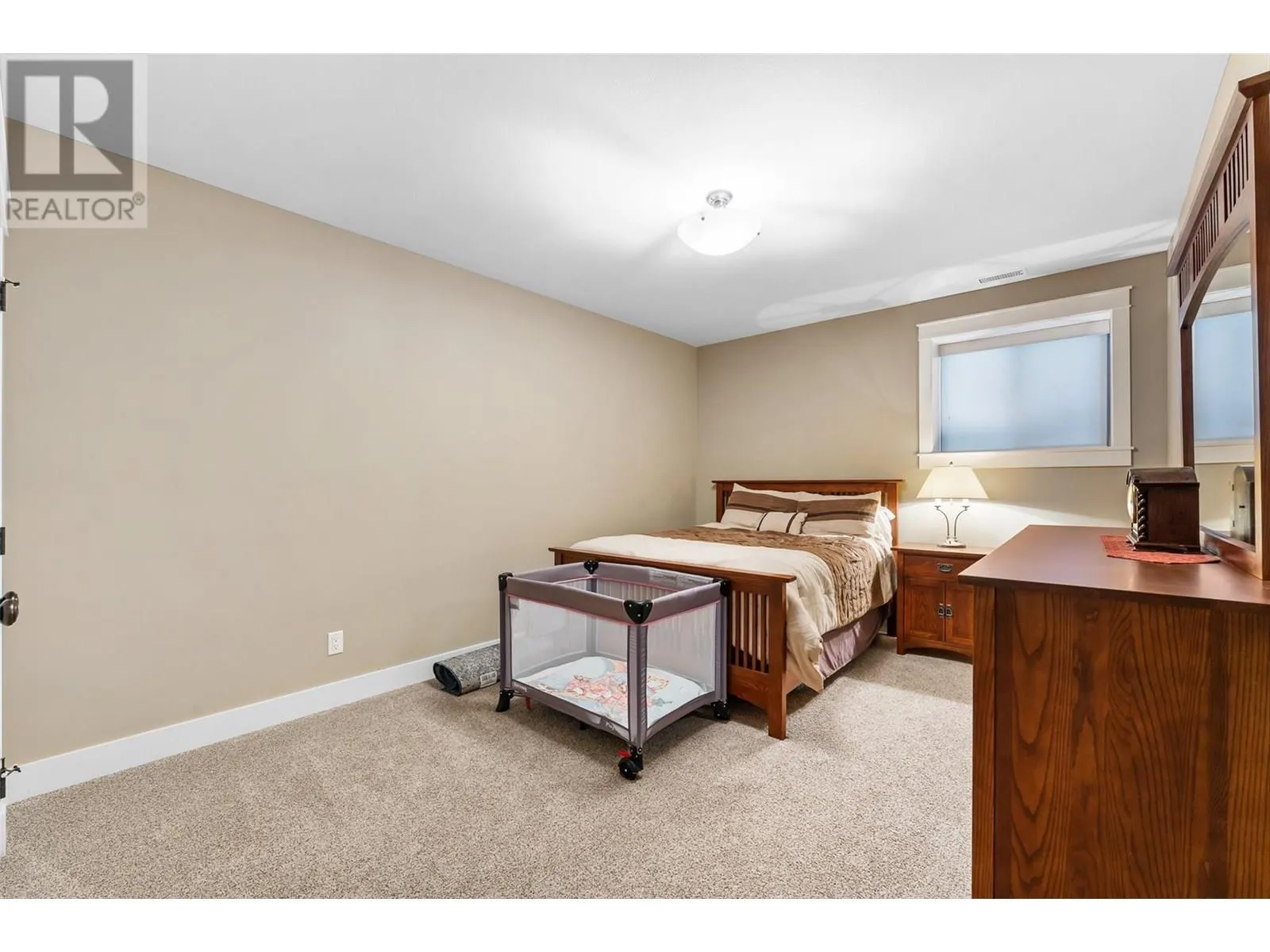 5090 Twinflower Crescent