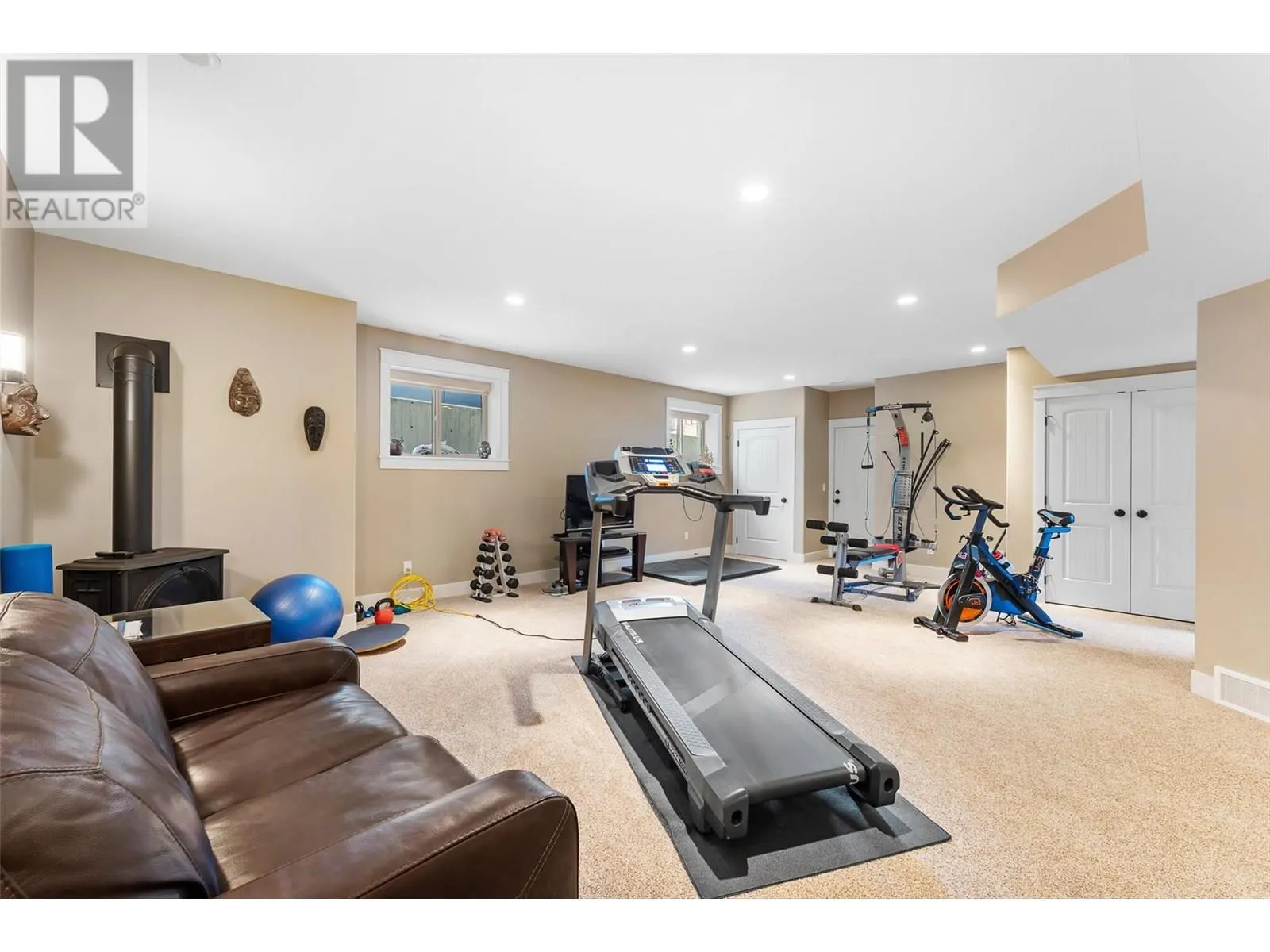 5090 Twinflower Crescent