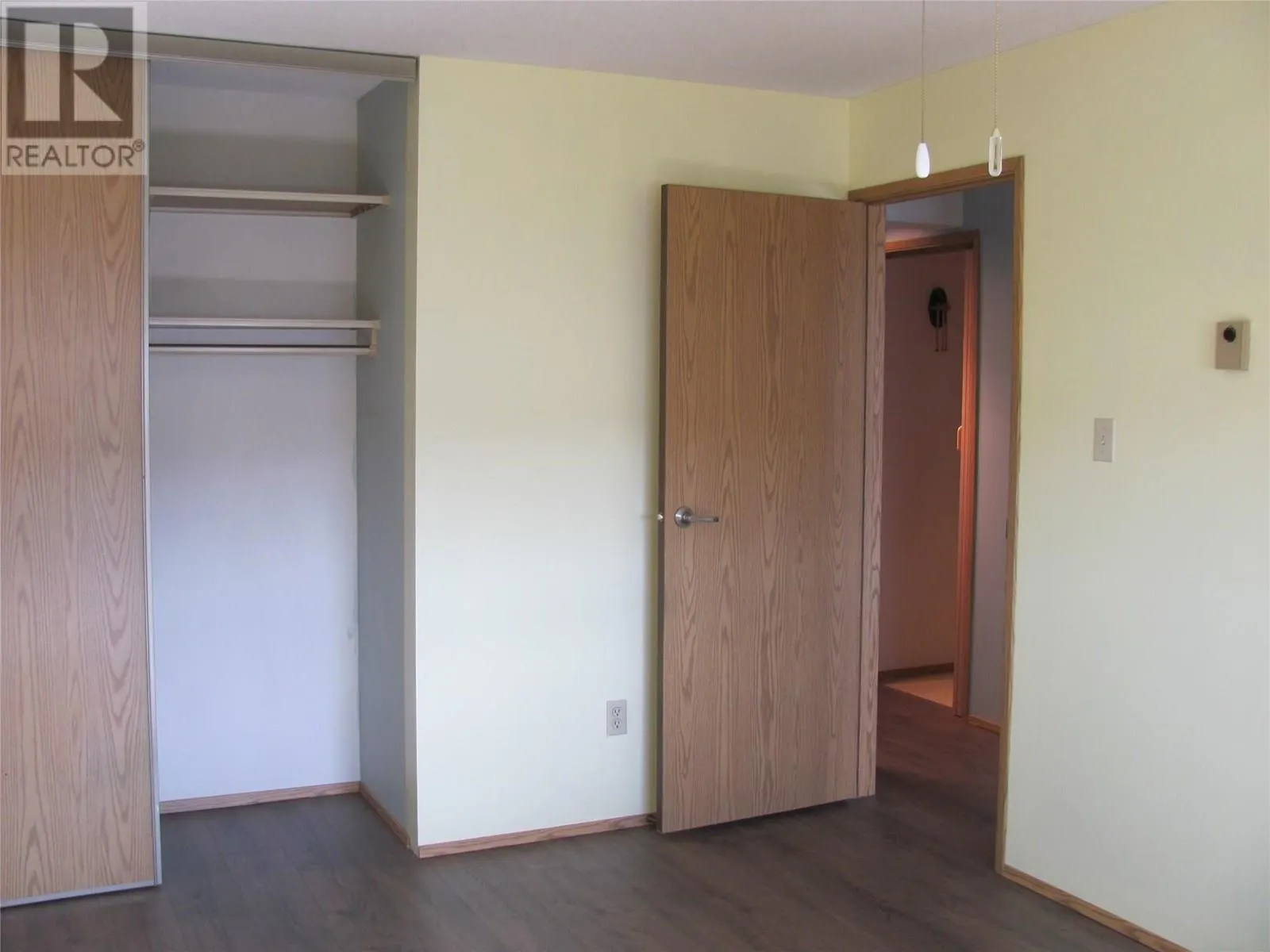 3704 27 Avenue Unit# 220