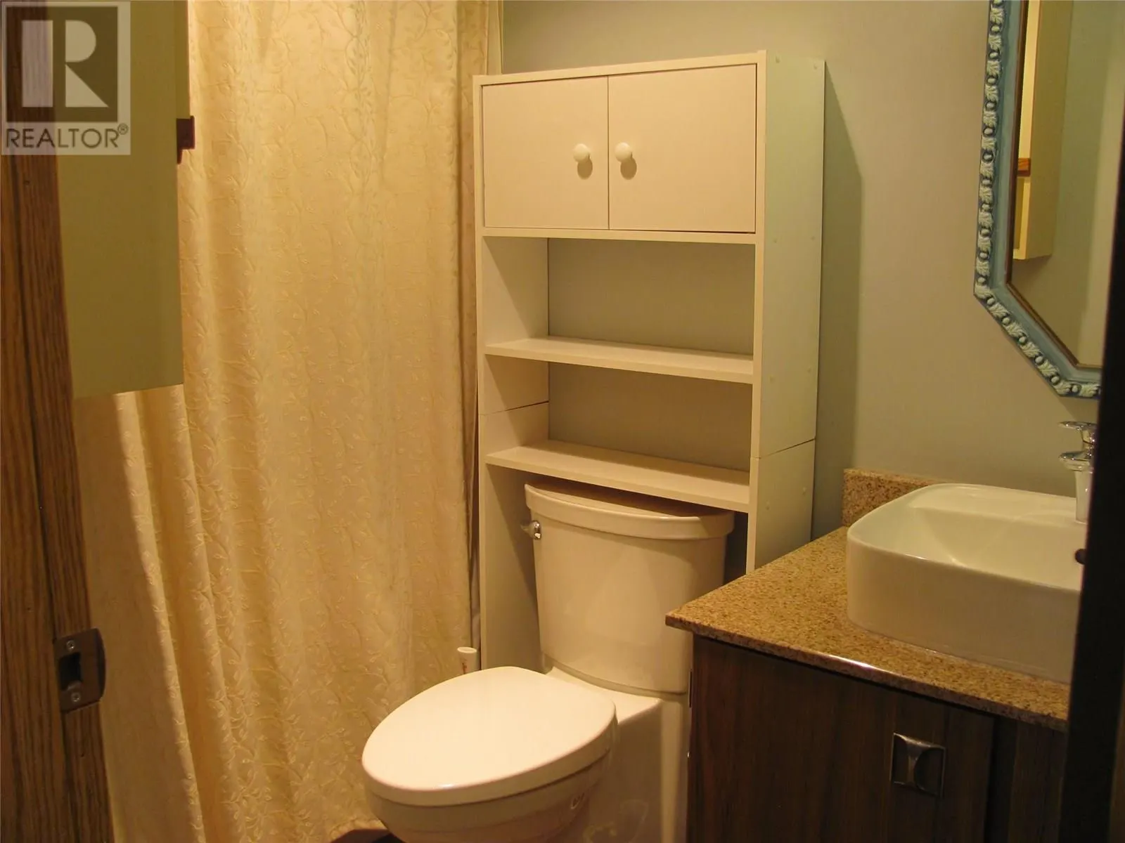 3704 27 Avenue Unit# 220
