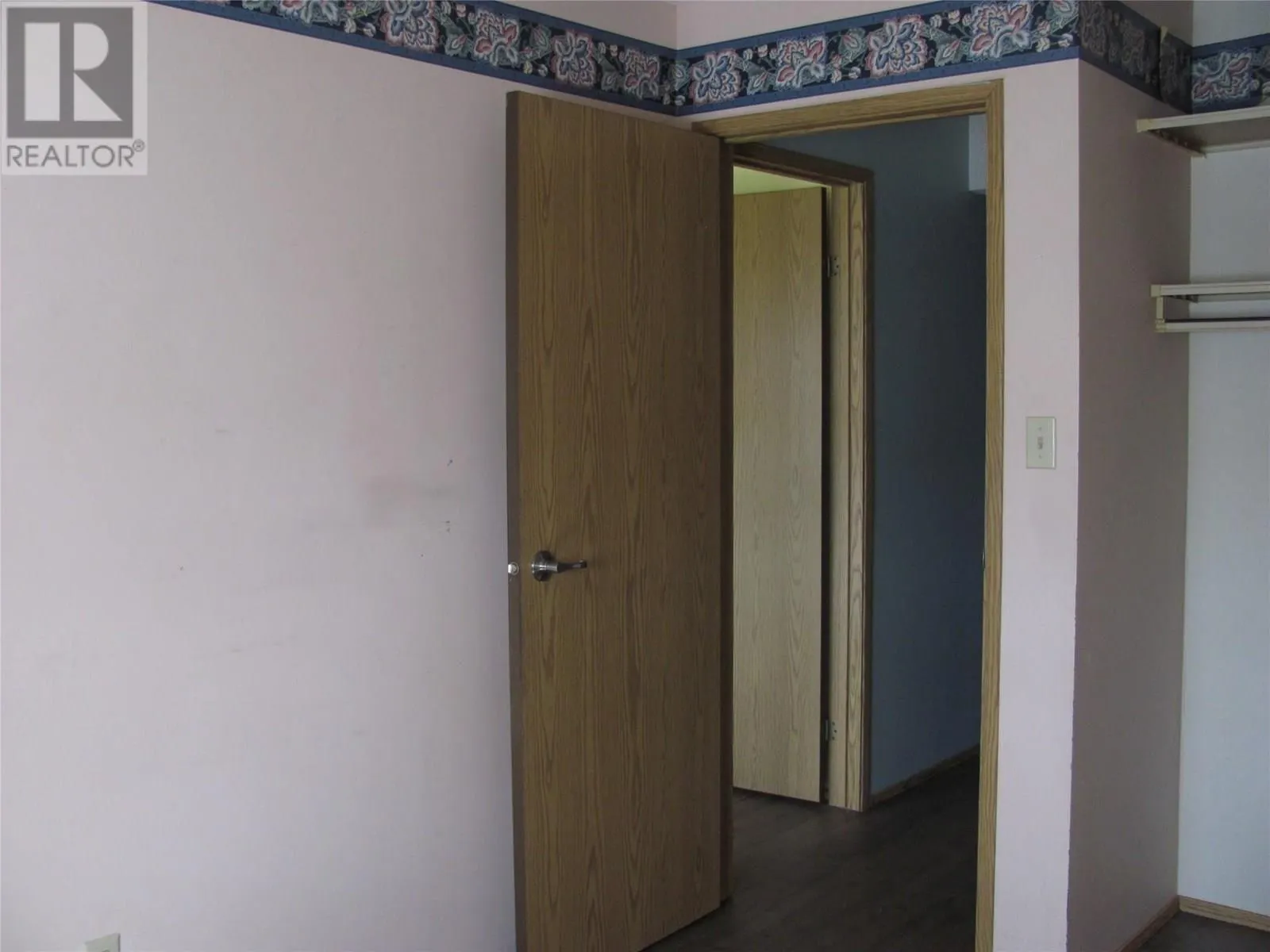 3704 27 Avenue Unit# 220