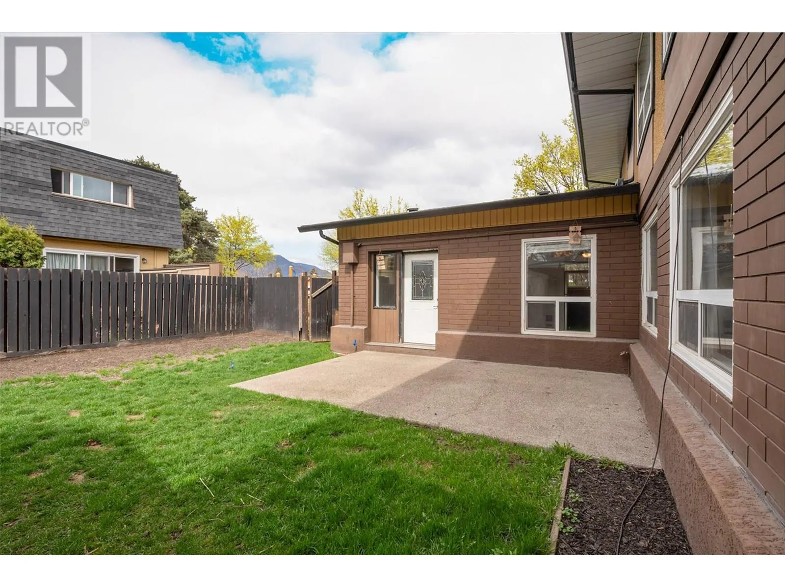 1291 Bernard Avenue Unit# 1
